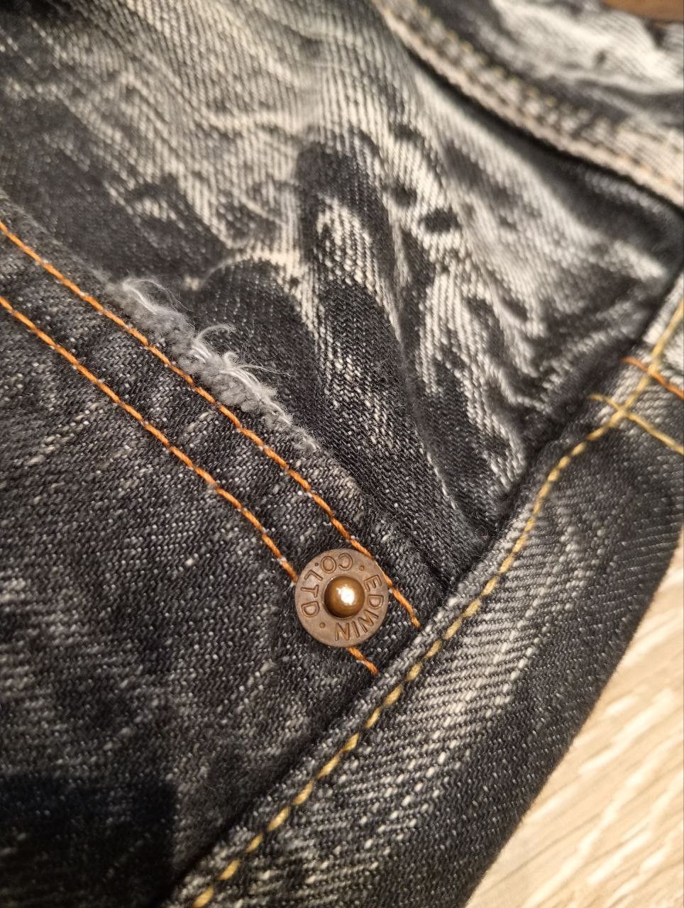 Edwin EDWIN BLACK WASHED DENIM FLARED PANTS Size US 34 / EU 50 - 6 Thumbnail