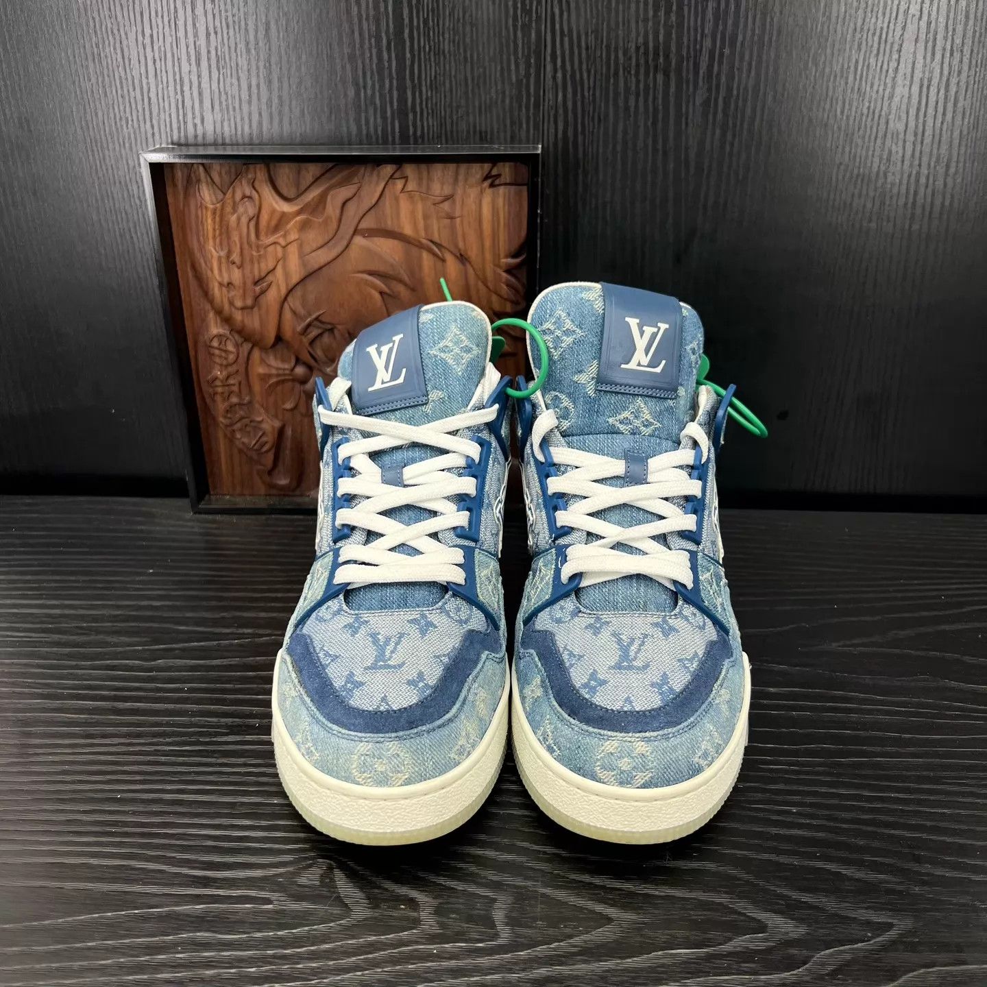 Louis Vuitton LV Trainer Mid-Top Denim White & Blue US6/40 Size US 7 / EU 40 - 4 Thumbnail