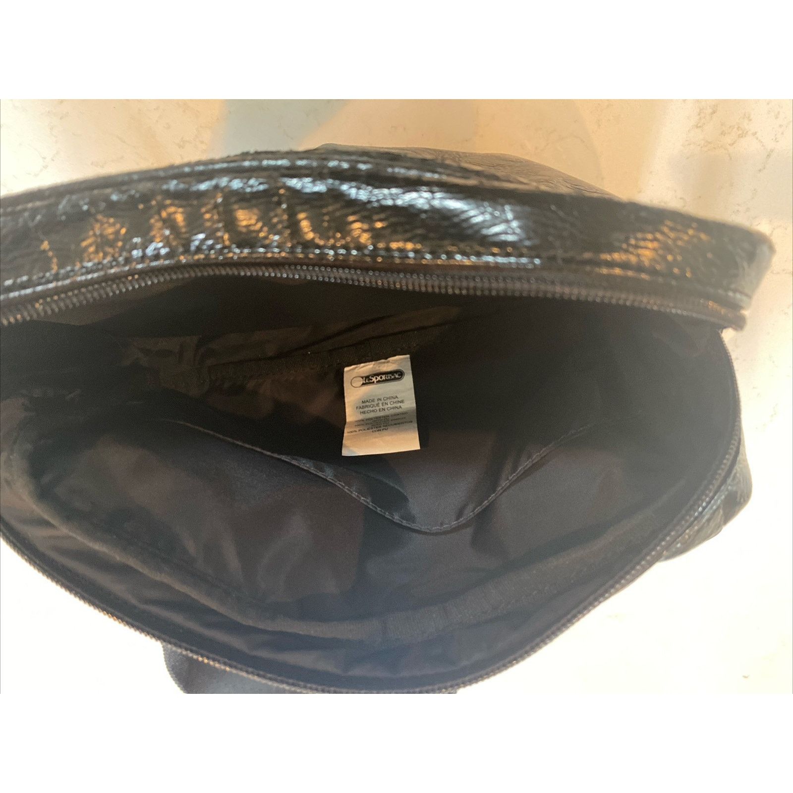 LeSportsac Lesportsac Shiny Black Patent Waist Bum Bag Size ONE SIZE - 4 Thumbnail