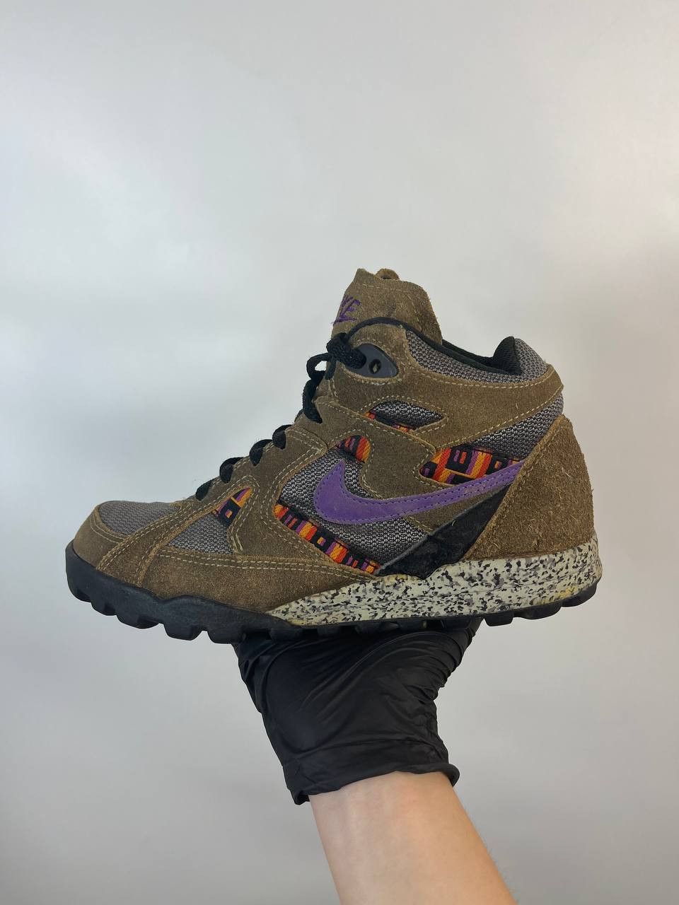 Nike RARE Vintage Nike AIR Brown Shoes 90s Sneakers Unisex 7.5 Size US 7.5 / IT 37.5 - 1 Thumbnail