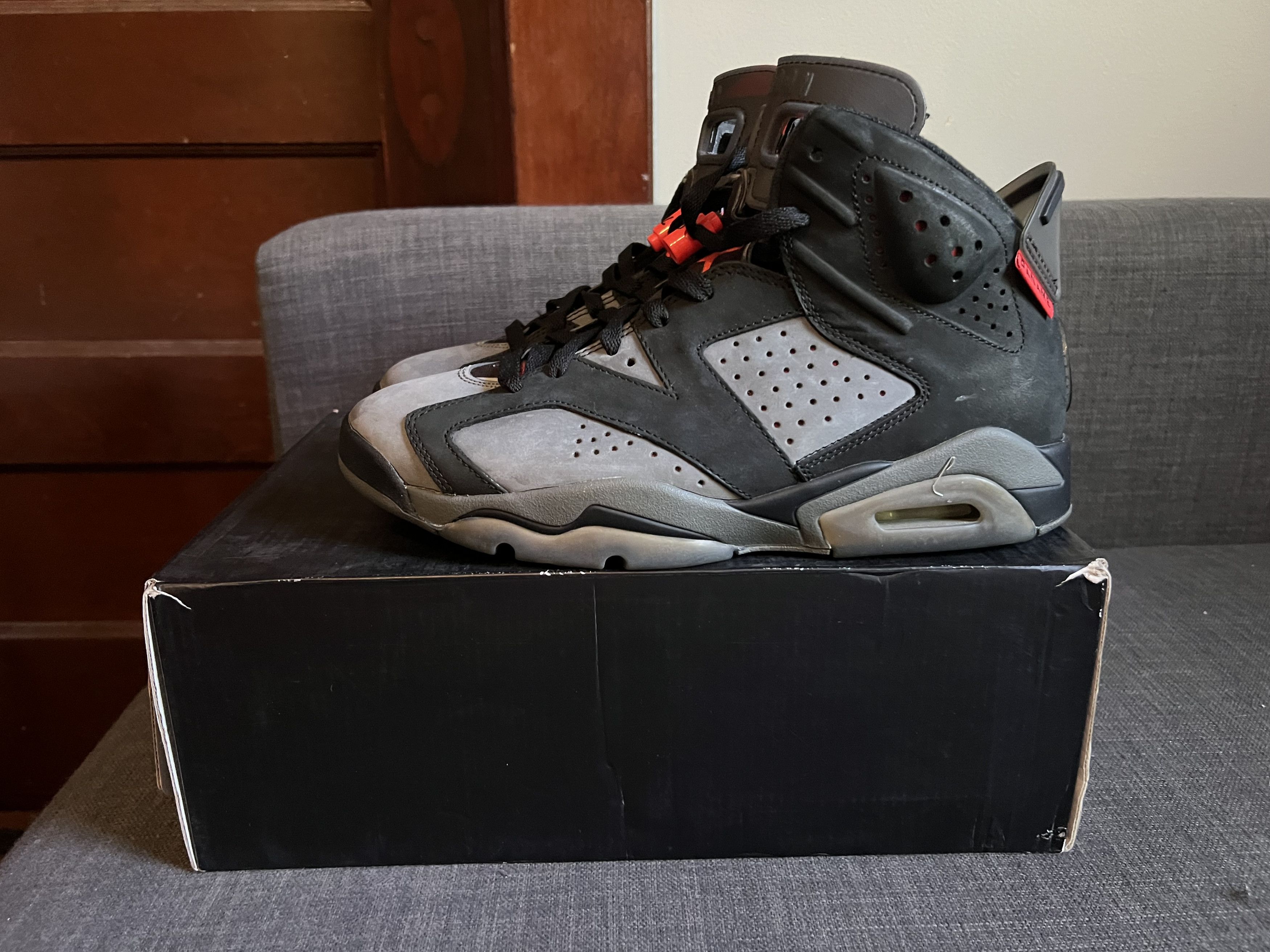Jordan Brand Air Jordan PSG Size US 10 / EU 43 - 3 Thumbnail