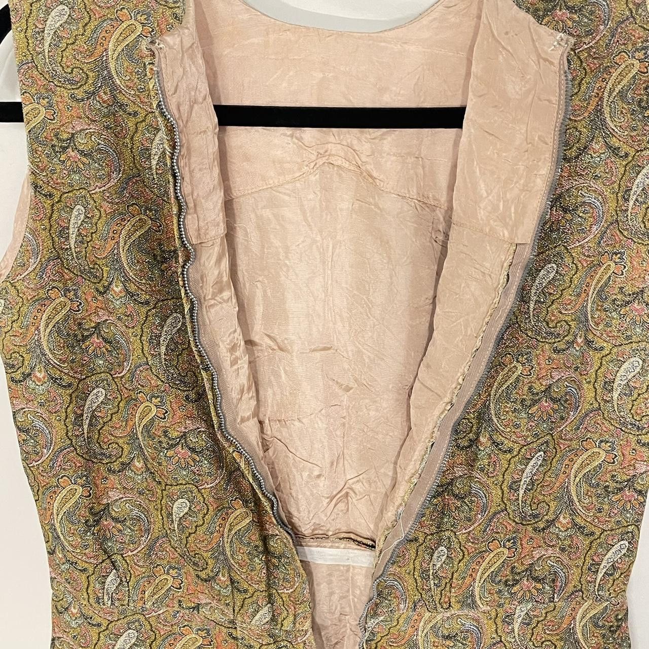 Other Reclaimed Vintage 70s Paisley Gold Midi Dress Size M / US 6-8 / IT 42-44 - 4 Thumbnail