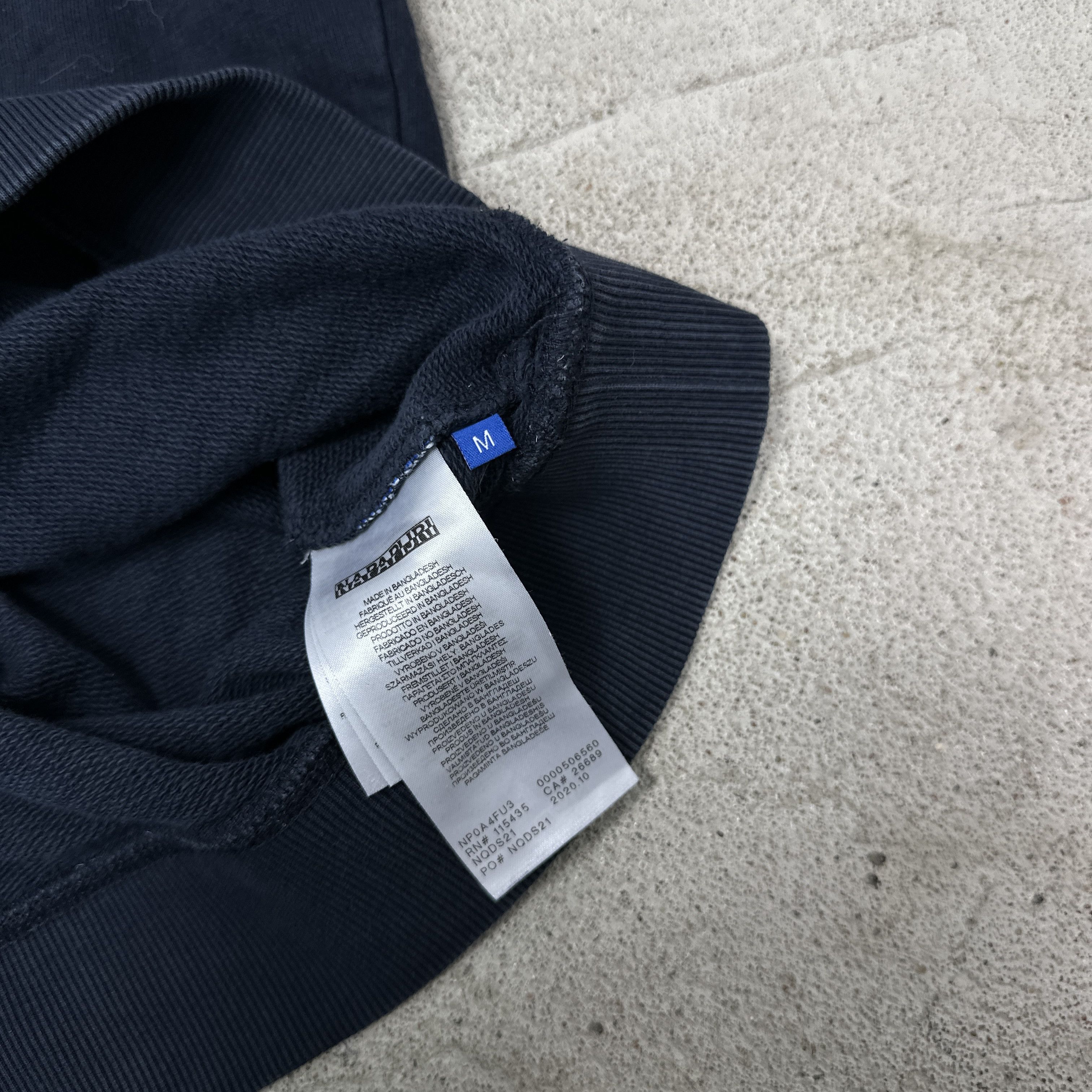 Napapijri Vintage Streetwear Sporty Napapijri Sweatshirt Y2K Size US M / EU 48-50 / 2 - 5 Thumbnail