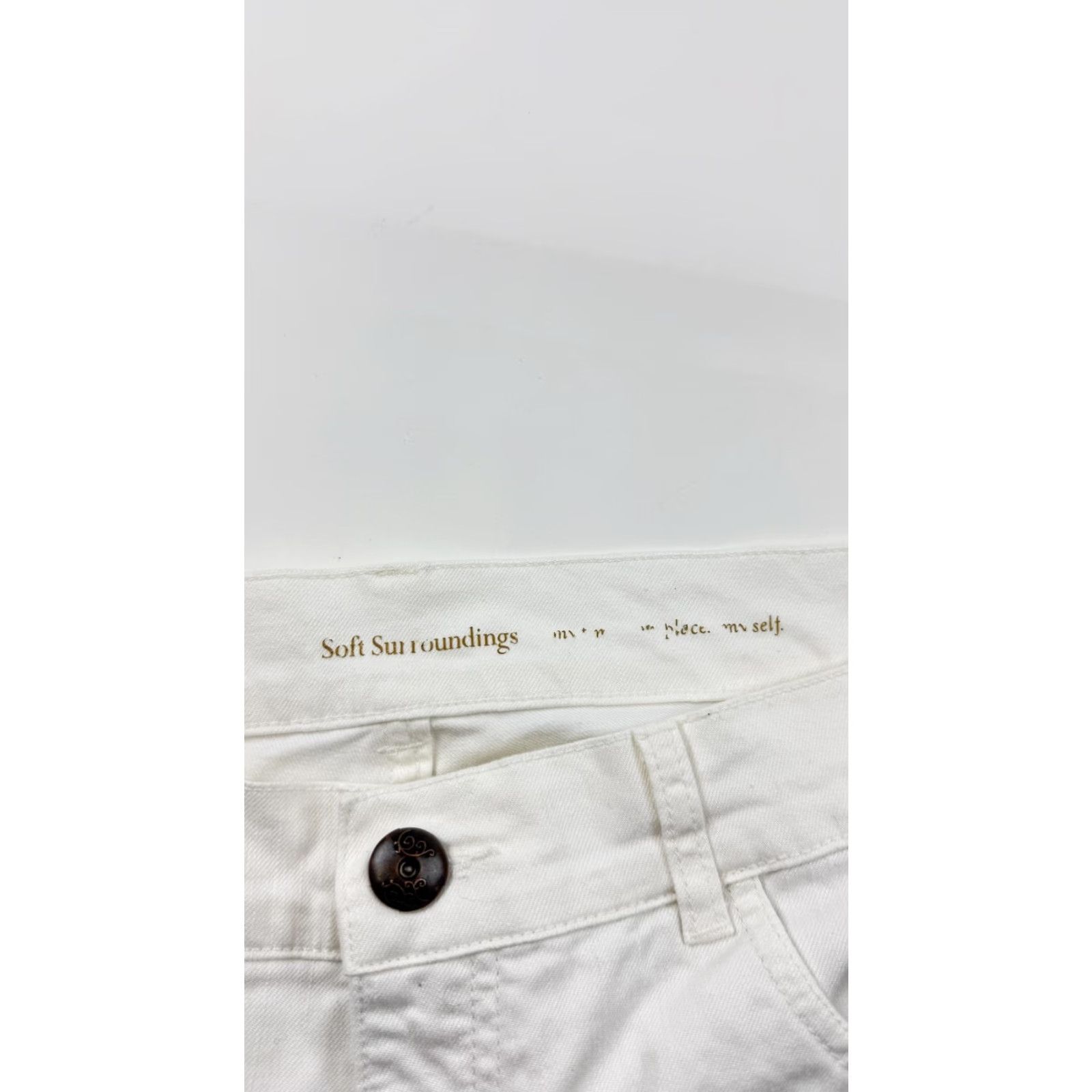 Soft Surroundings Soft Surroundings Jeans Womens 10P White Straight Leg Stretch Twill Petite Pocket Zip Jeans Womens 10P White Straight Leg Stretch Twill Jeans Petite Size 32" / US 10 / IT 46 - 2 Thumbnail