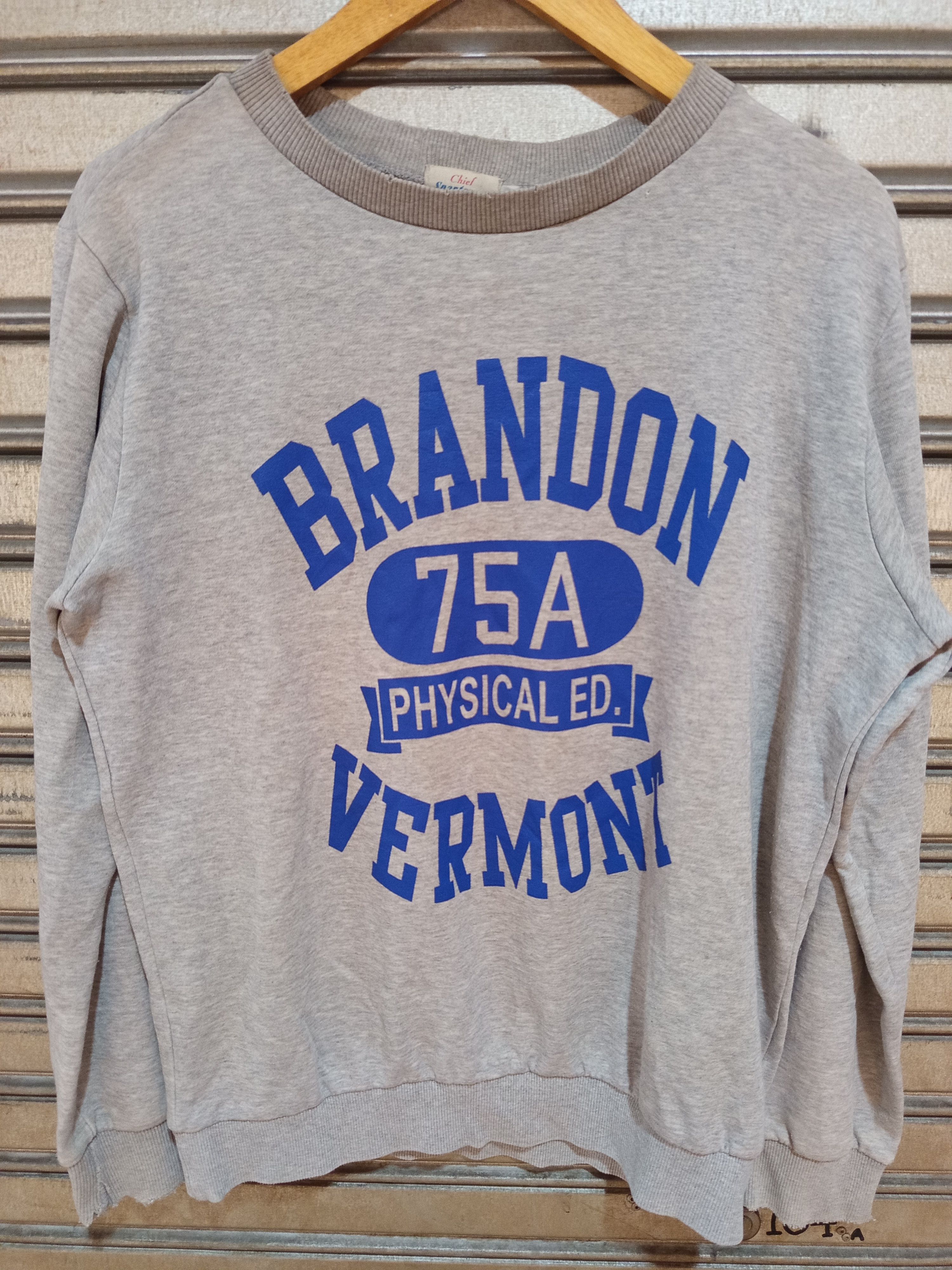 Vintage 1980s Chief Sportswear Brandon Vermont Sweatshirt Size US M / EU 48-50 / 2 - 1 Thumbnail