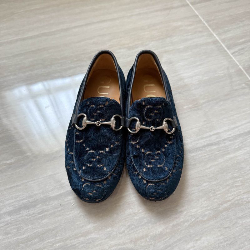 Gucci Gucci Classic Logo Embroidered Kids Casual Shoes- Size US 5 / EU 37 - 2 Thumbnail