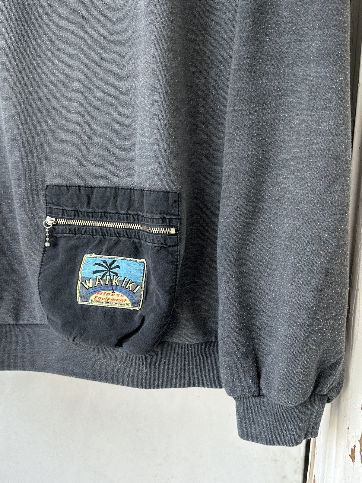 Vintage Vintage Waikiki Relaxed Sweater Size US M / EU 48-50 / 2 - 4 Thumbnail
