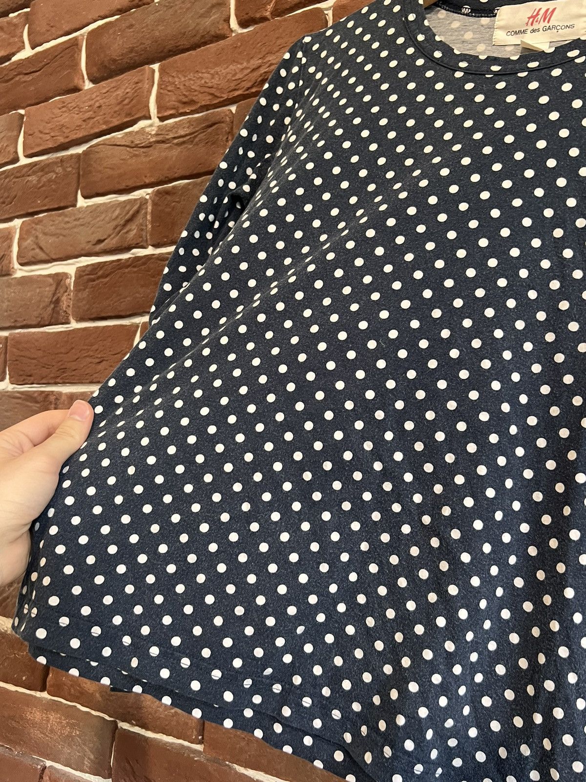 Comme des Garcons PLAY Comme Des Garçons H&M Shirt Polka Dot Longsleeve Hype Tee S Size S / US 4 / IT 40 - 3 Thumbnail