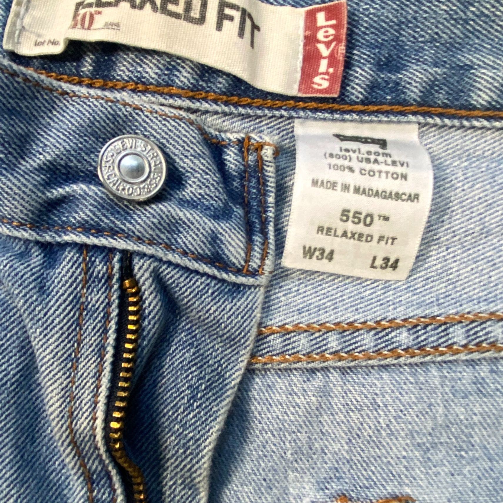 Levi's VINTAGE Levi’s 550 Jeans 34 x 29 Relaxed Light Wash Blue Denim Men Jeans 80s 90s Grunge Hip Hop Hipster Retro Band College Inseam 29 Waist 34 Mens Size US 34 / EU 50 - 7 Thumbnail