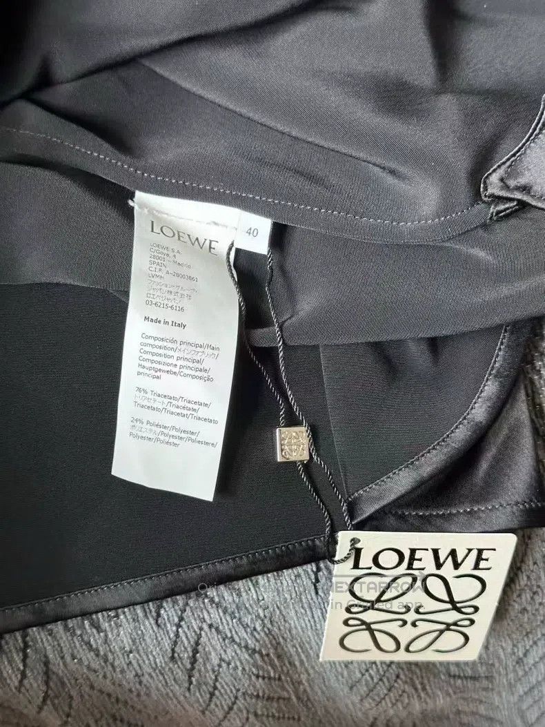 Loewe Loewe Black Silk Big Logo Shirt Size XS / US 0-2 / IT 36-38 - 4 Thumbnail