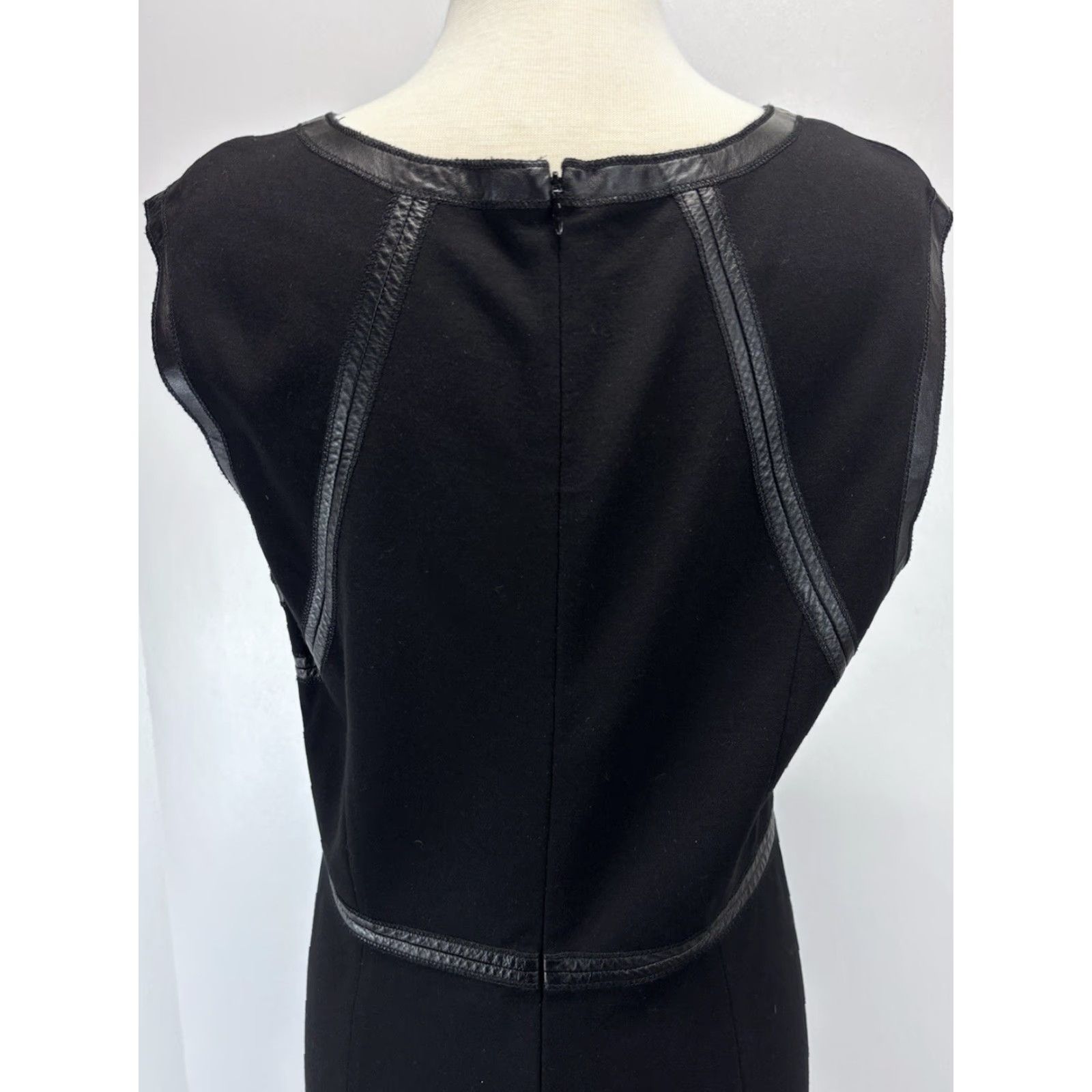 Vintage VINTAGE Lafayette 148 New York Sheath Dress 16P Petite Women's Black Leather Trim Size XXL / US 16-18 / IT 52-54 - 6 Thumbnail