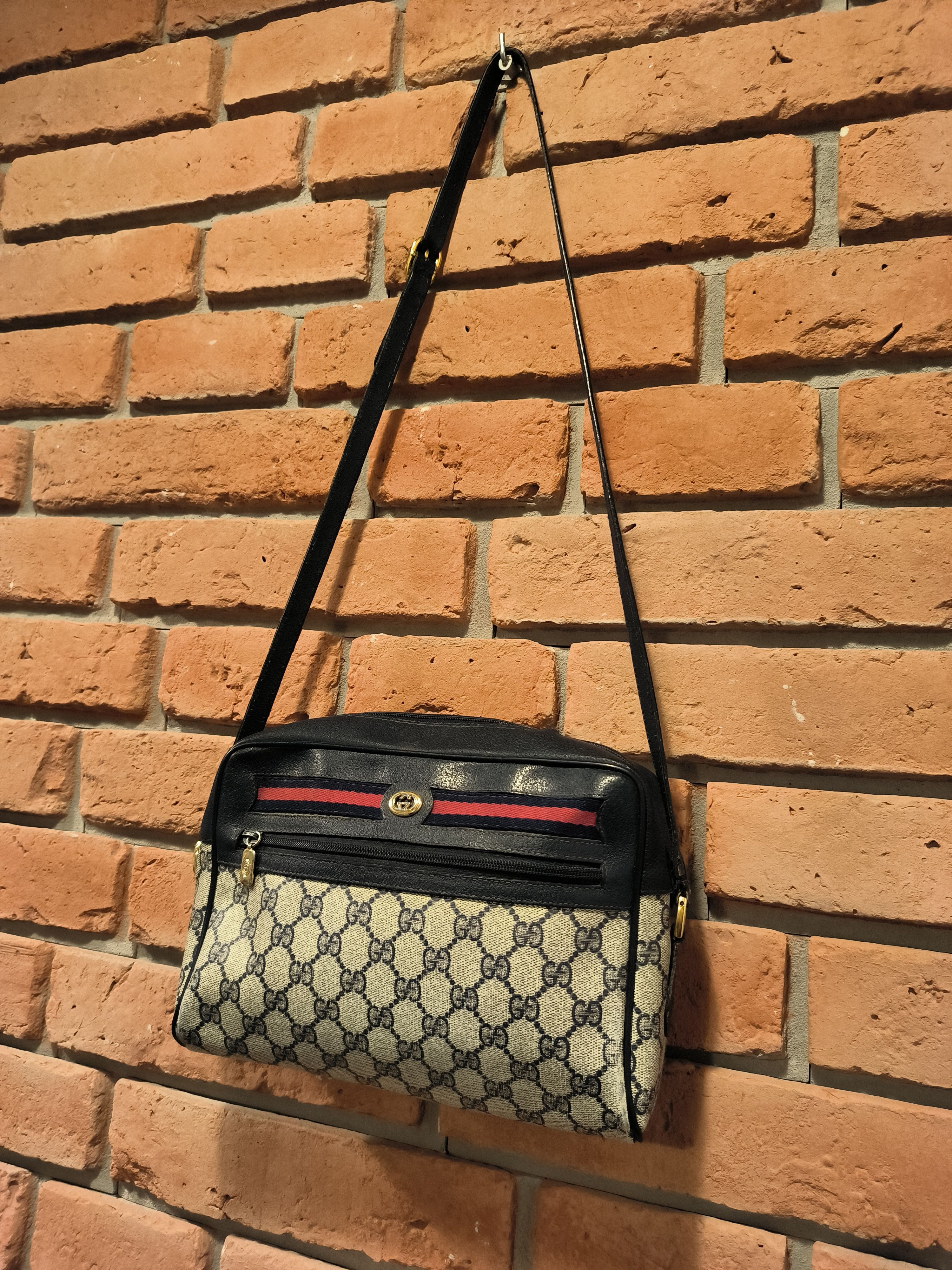 Gucci × Vintage Vintage Gucci Monogram Pattern Bag Logo Leather Size ONE SIZE - 2 Thumbnail