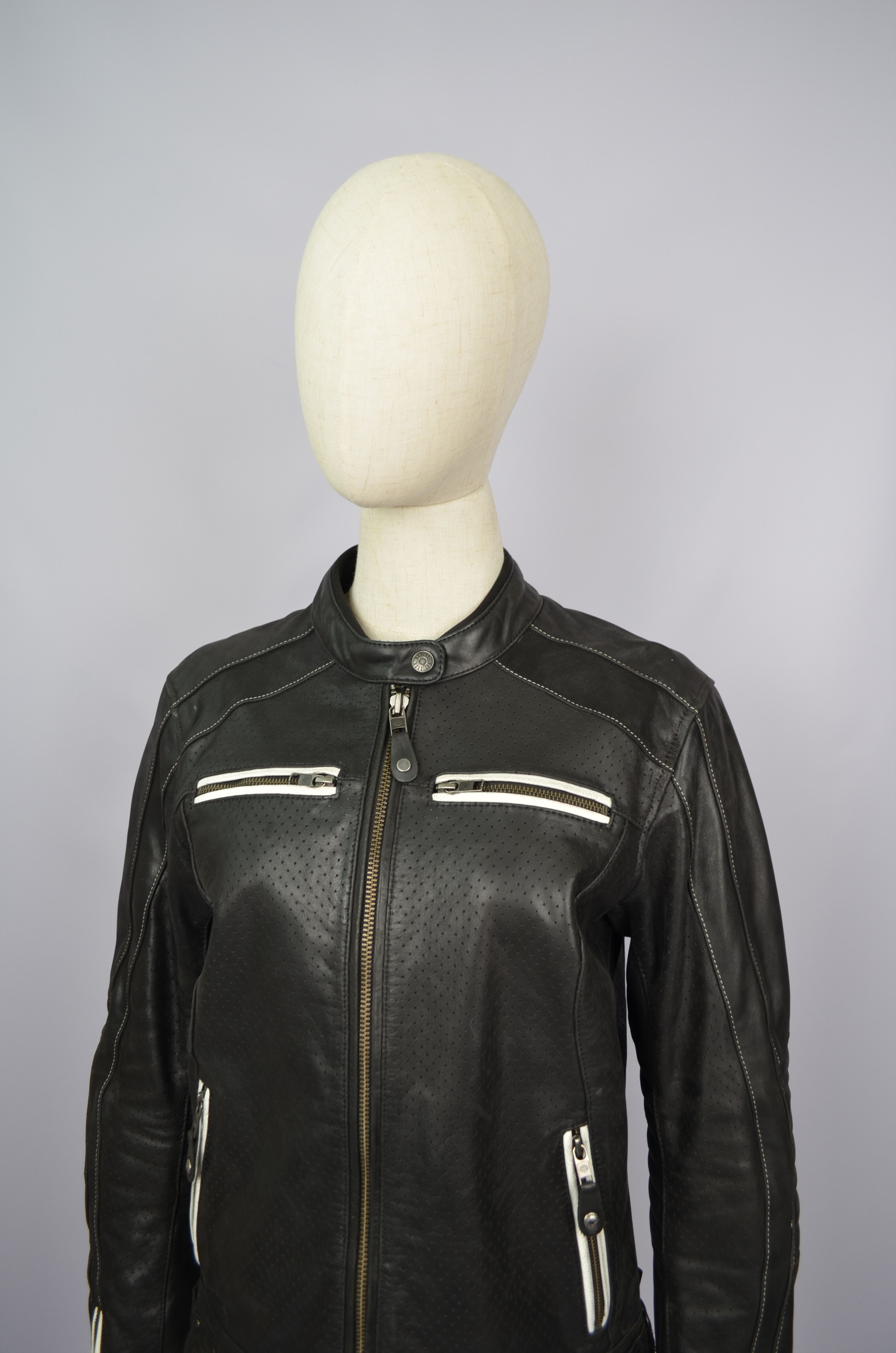 Harley Davidson Harley Davidson Zadar Womens Perforated Leather Biker Jacket Size L / US 10 / IT 46 - 3 Thumbnail