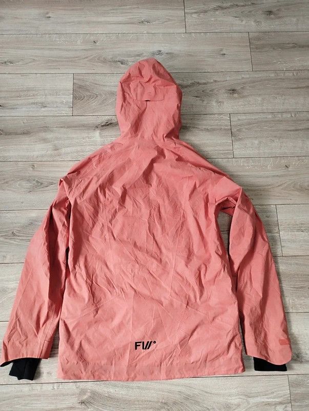 FORWARD Forward Freeride 2L snowboard ski jacket size L sample Size US L / EU 52-54 / 3 - 7 Thumbnail