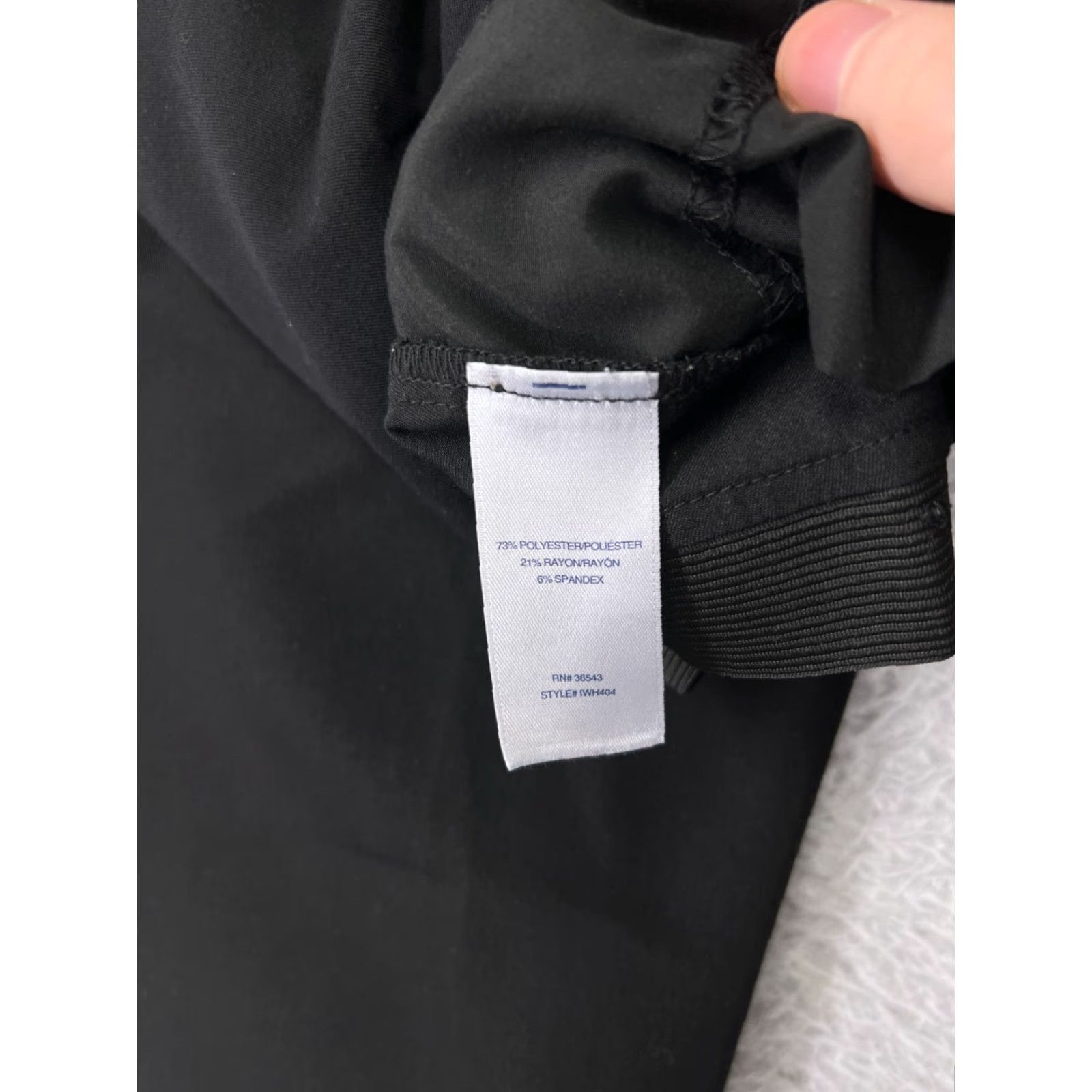 Izod IZOD Pants Womens 10 Black Polyester Blend Twill Straight Waist Comfort Stretch Size 32" / US 10 / IT 46 - 4 Thumbnail