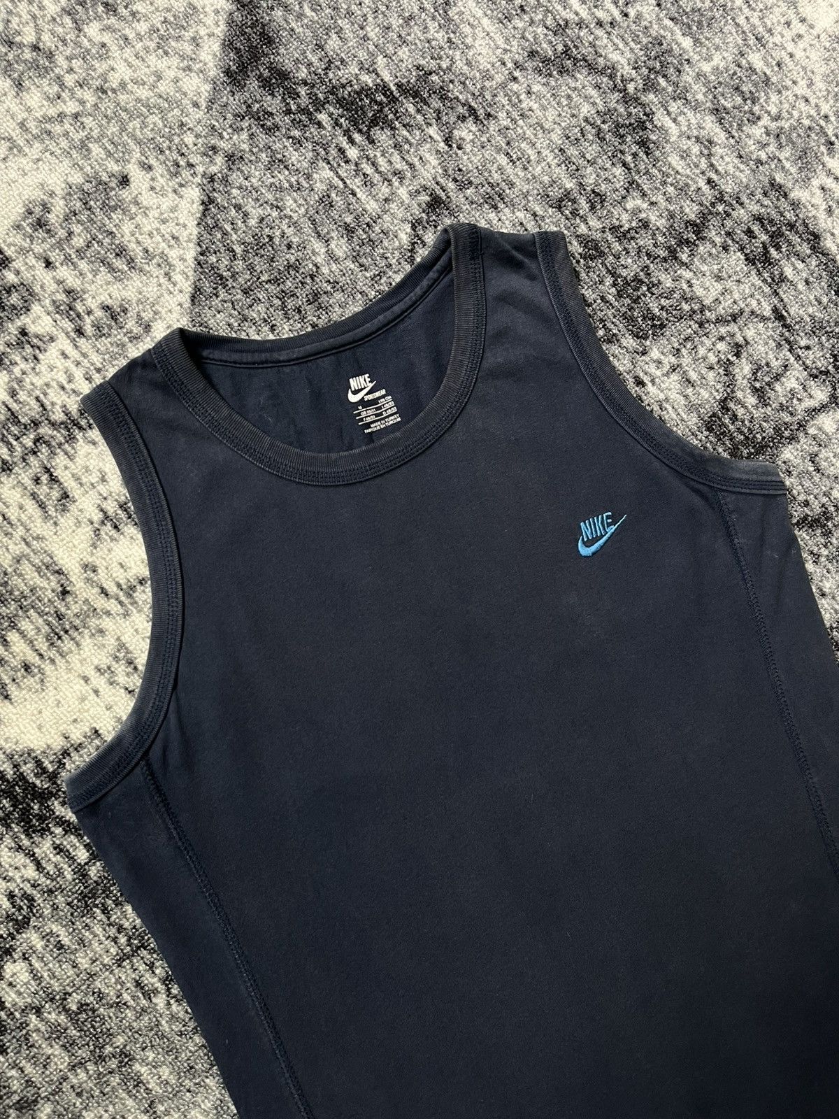 Nike × Vintage Vintage Nike T-Shirt Undershirt Sportswear Y2K 90’s Size US M / EU 48-50 / 2 - 3 Thumbnail