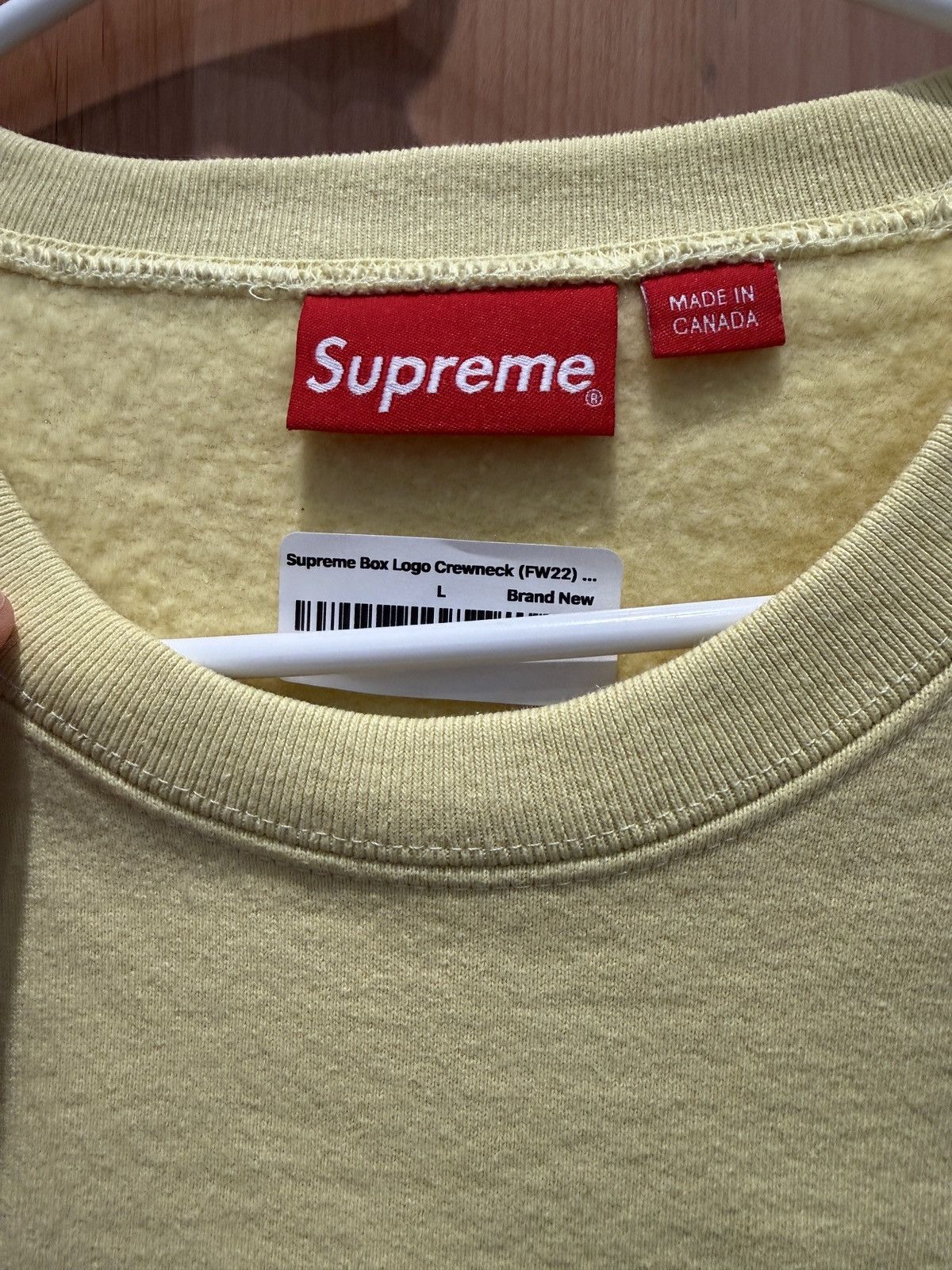 Supreme FW22 Box Logo Crewneck Large Size US L / EU 52-54 / 3 - 2 Thumbnail