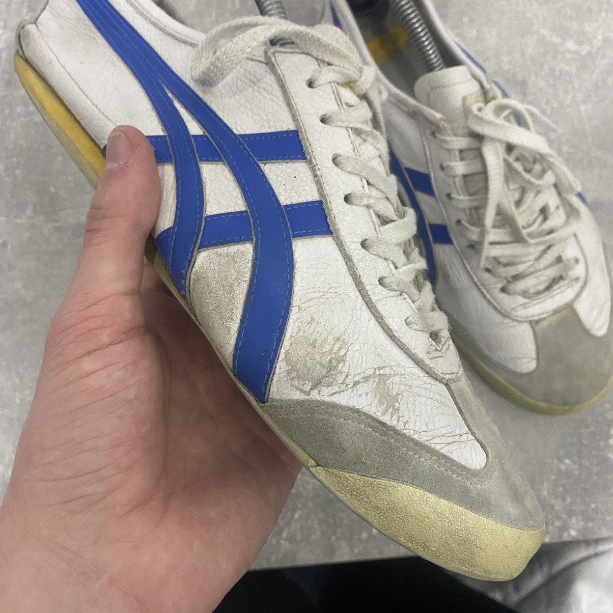 Onitsuka Tiger Asics Onitsuka Tiger Mexico 66 Kill Bill Size US 8 / EU 41 - 7 Thumbnail