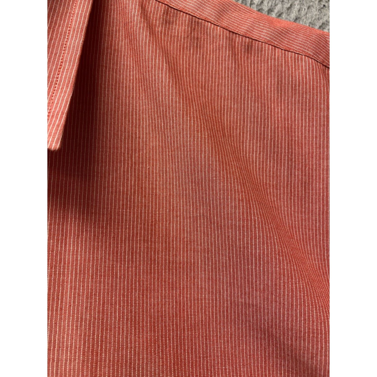 Banana Republic VINTAGE Banana Republic Shirt Men XXL Casual Short Sleeve Collared Red Stripes Cotton Size US XXL / EU 58 / 5 - 3 Thumbnail