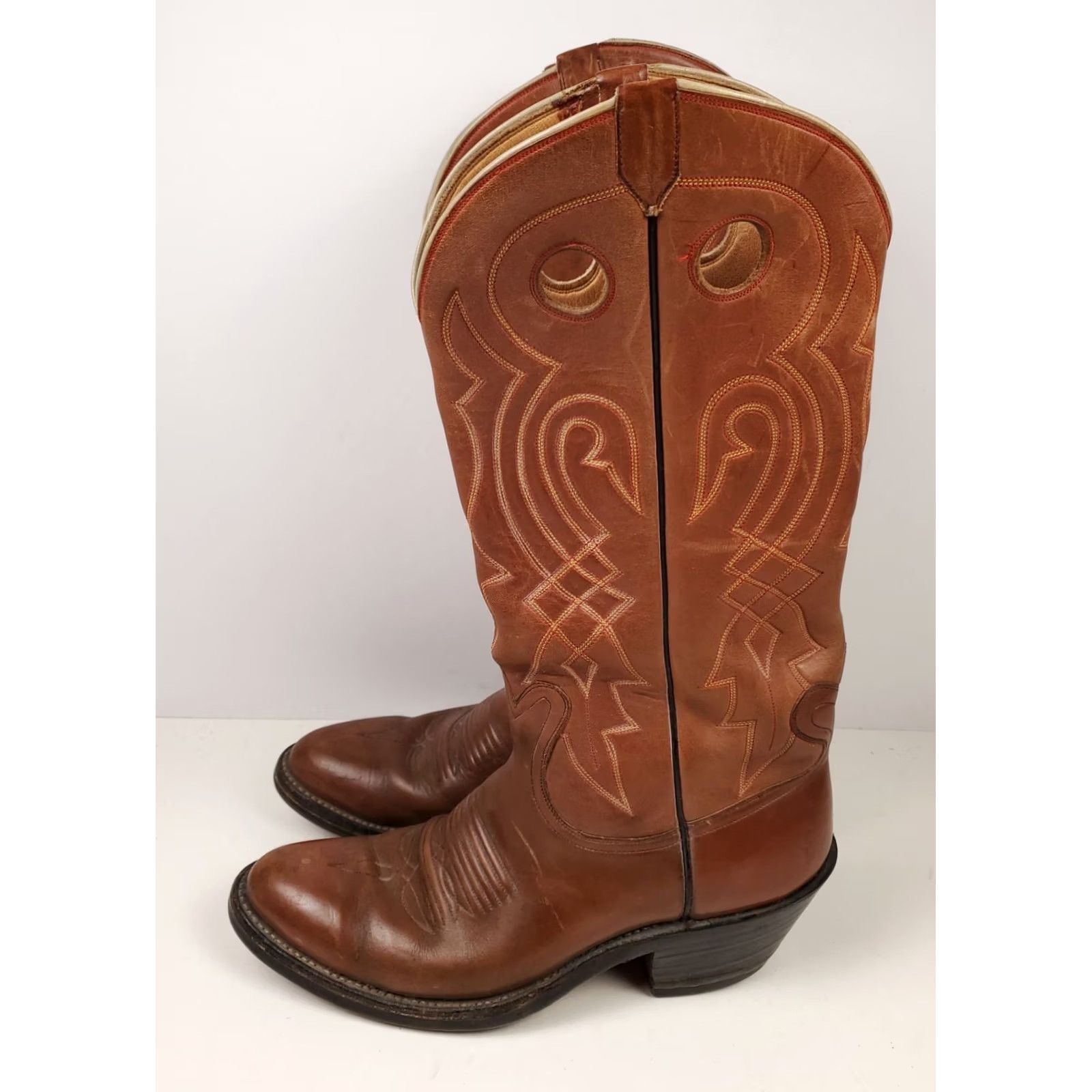 Vintage Wilson's Hand Made Cowboy Boots Buckaroo Brown Mens 8.5 B Boots Leather Brown Western Cowboy Mens 8.5 B Size US 9 / EU 42 - 2 Thumbnail