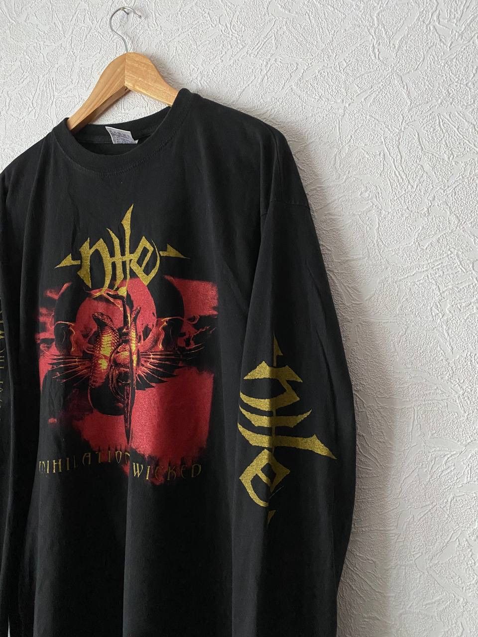 Band Tees Vintage Nile Annihilation of the Wicked 2005 Tour Longsleeve Size US XL / EU 56 / 4 - 2 Thumbnail