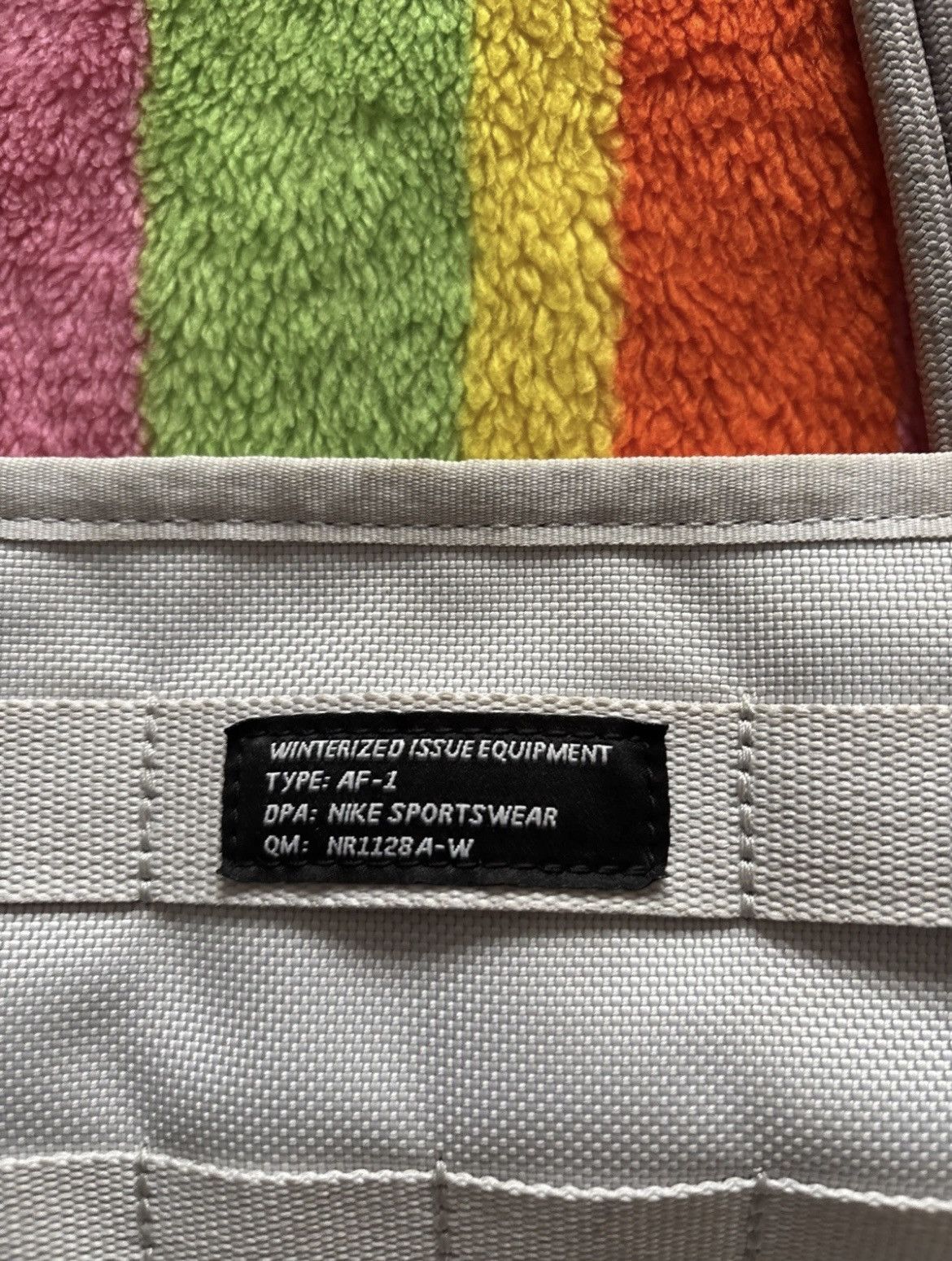 Nike Nike AF-1 Tote Bag Silver Gray Winterized Issue Equipment Size ONE SIZE - 2 Thumbnail