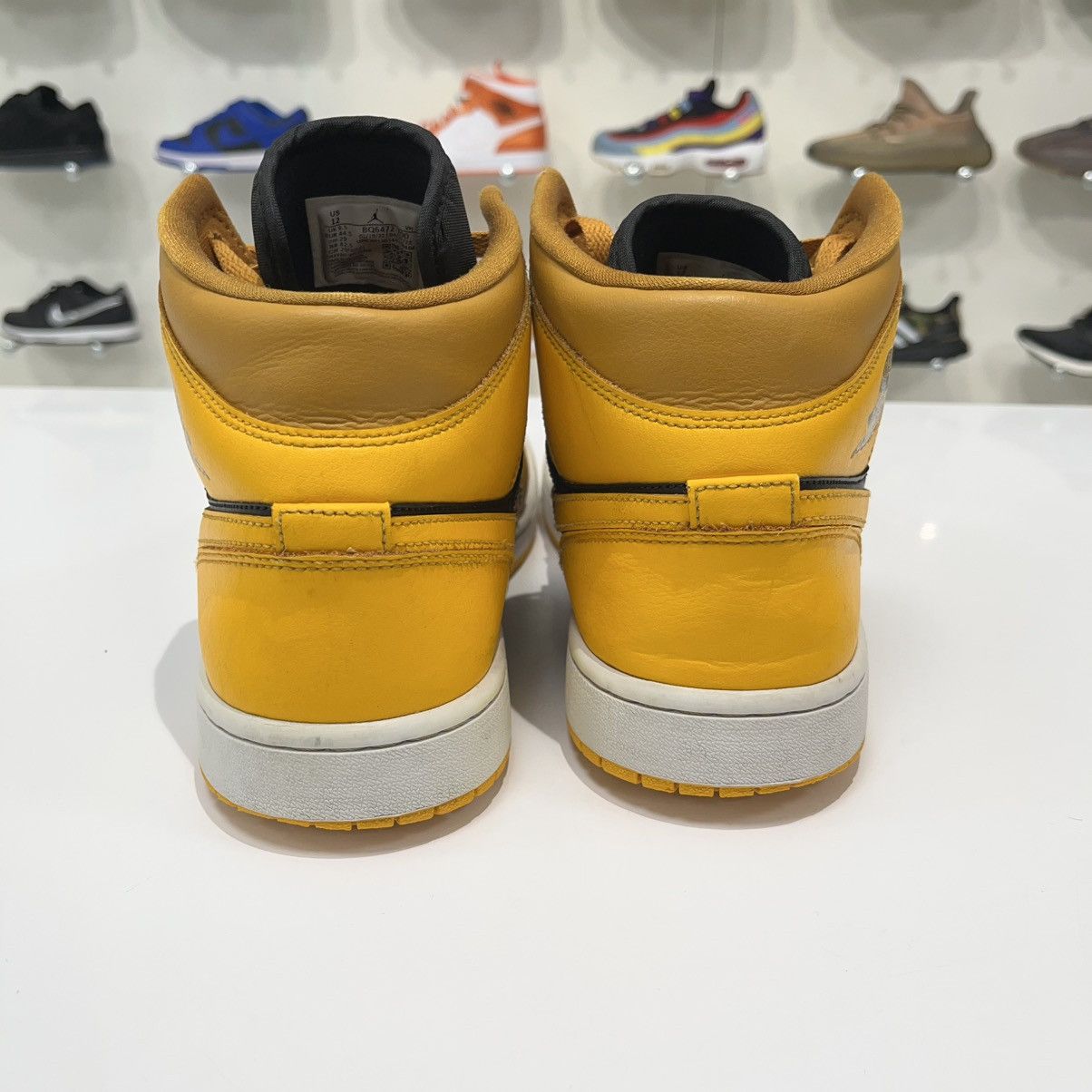 Nike Air Jordan 1 Mid Chutney Taxi (W) Size US 12 / IT 42 - 5 Thumbnail