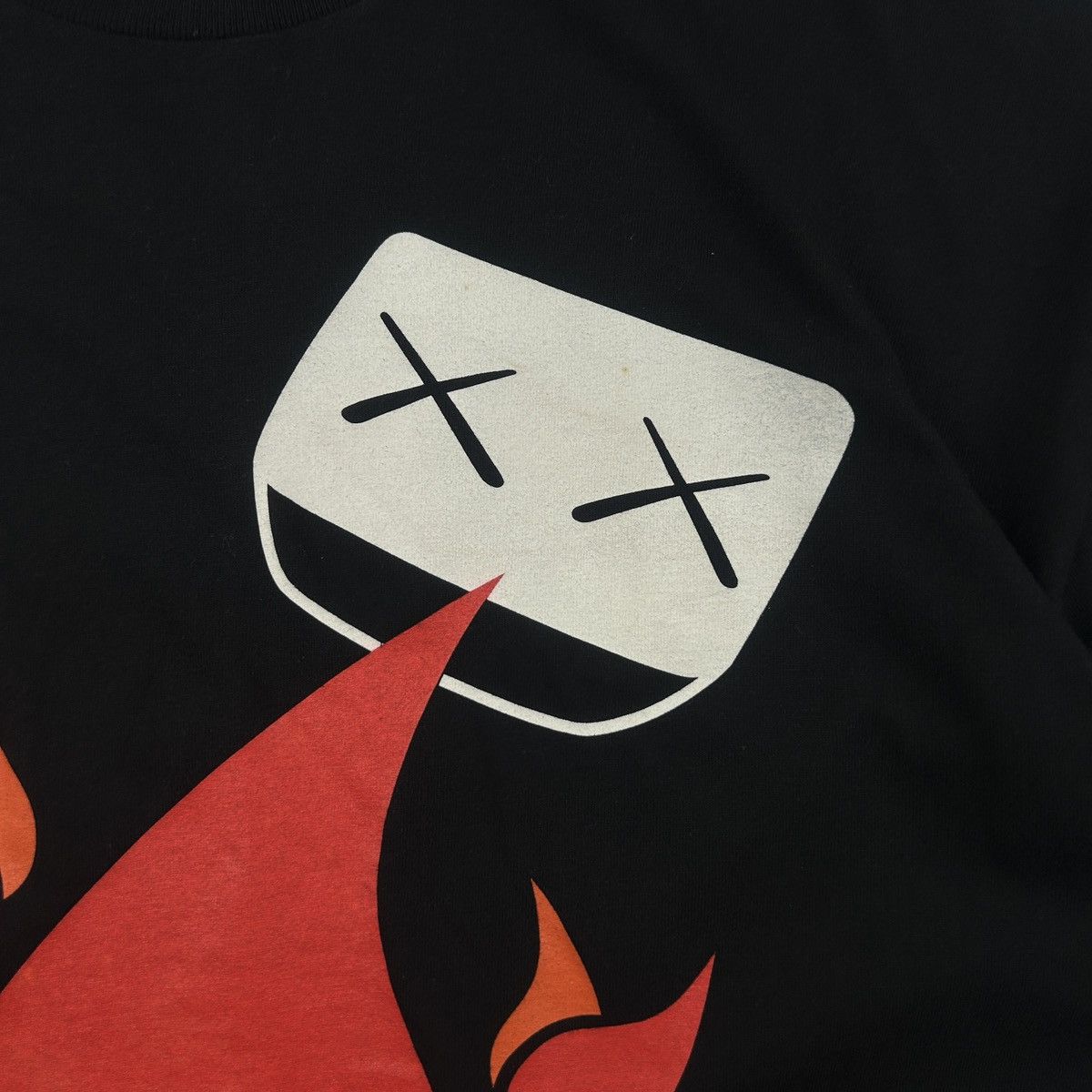 Kaws 2005 Kaws Flame Kawsone Shirt Size US L / EU 52-54 / 3 - 5 Thumbnail