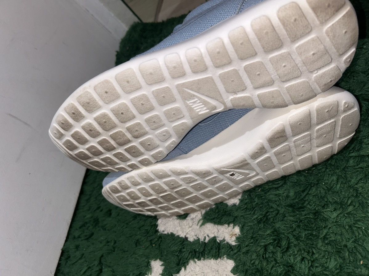 Nike Nike Roshe One Prm Size 10 Preowned no box Size US 10 / EU 43 - 7 Thumbnail