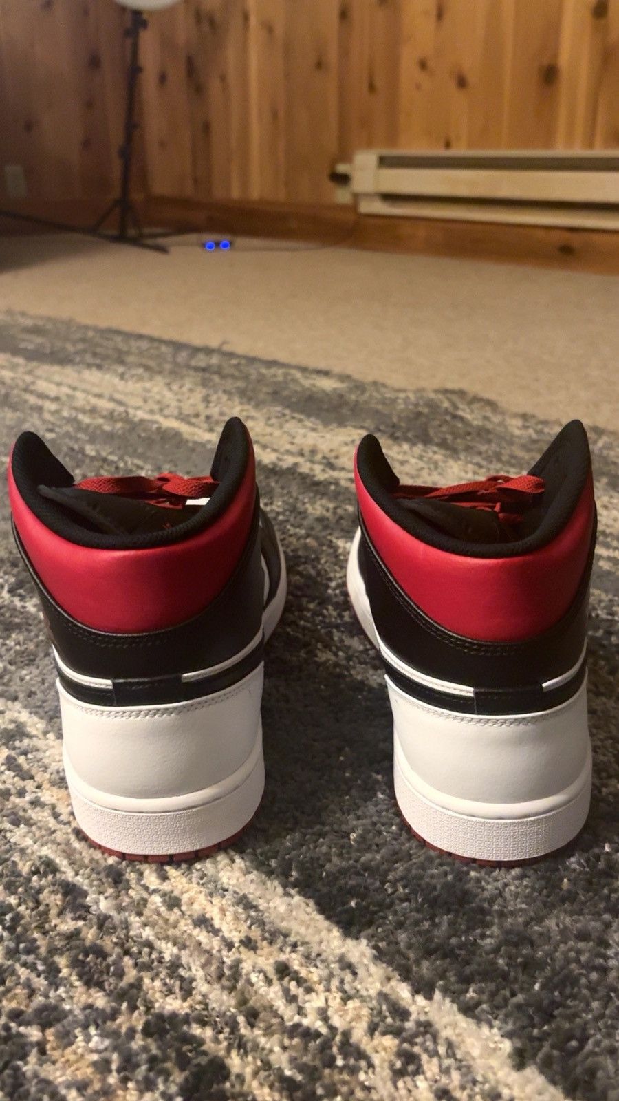 Jordan Brand Jordan 1 Mids Size US 12 / EU 45 - 5 Thumbnail