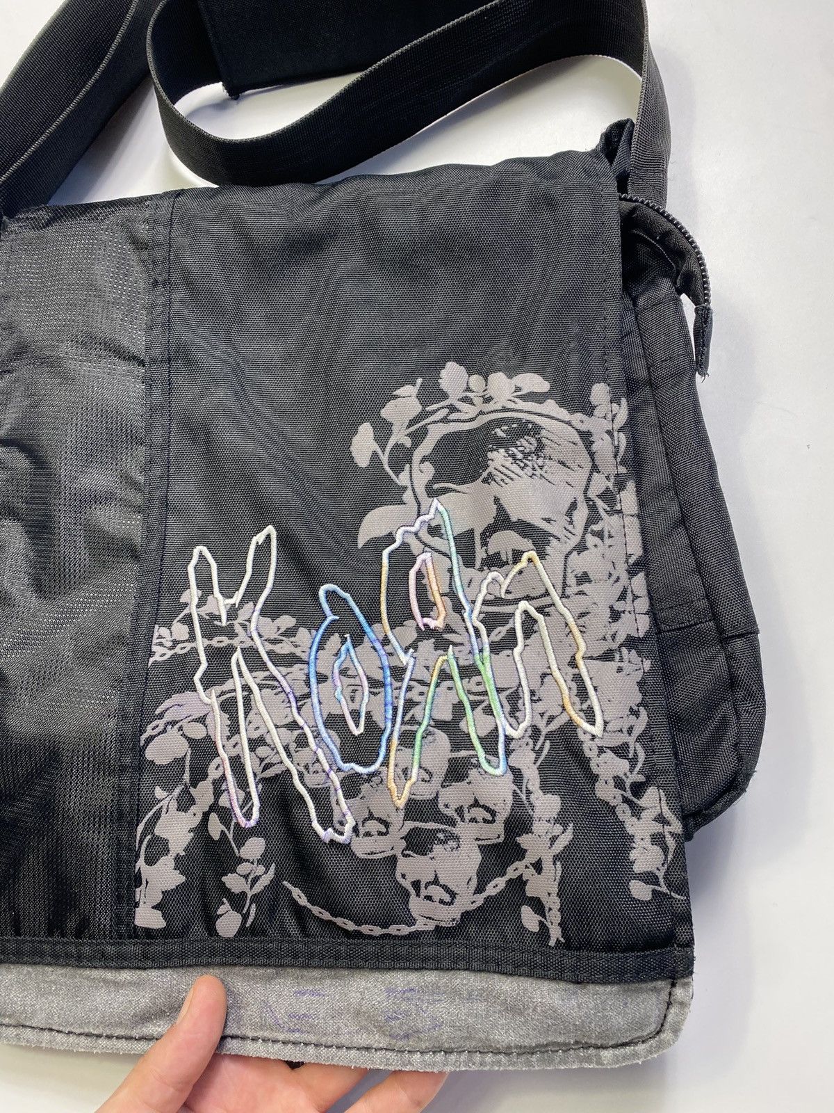 Band Tees Vintage Y2k Korn Shoulder-bag Hype Oakley style Size ONE SIZE - 3 Thumbnail