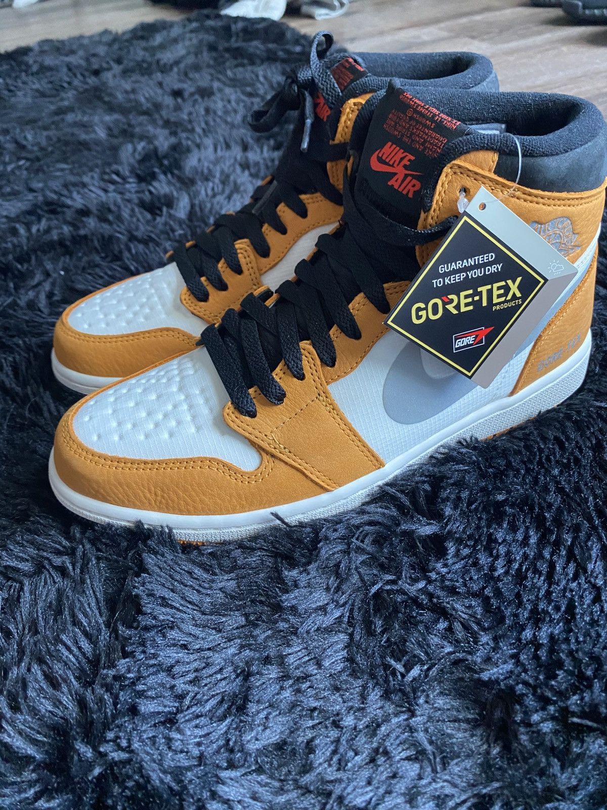 Nike Jordan 1 Retro High Element Size US 8 / EU 41 - 3 Thumbnail