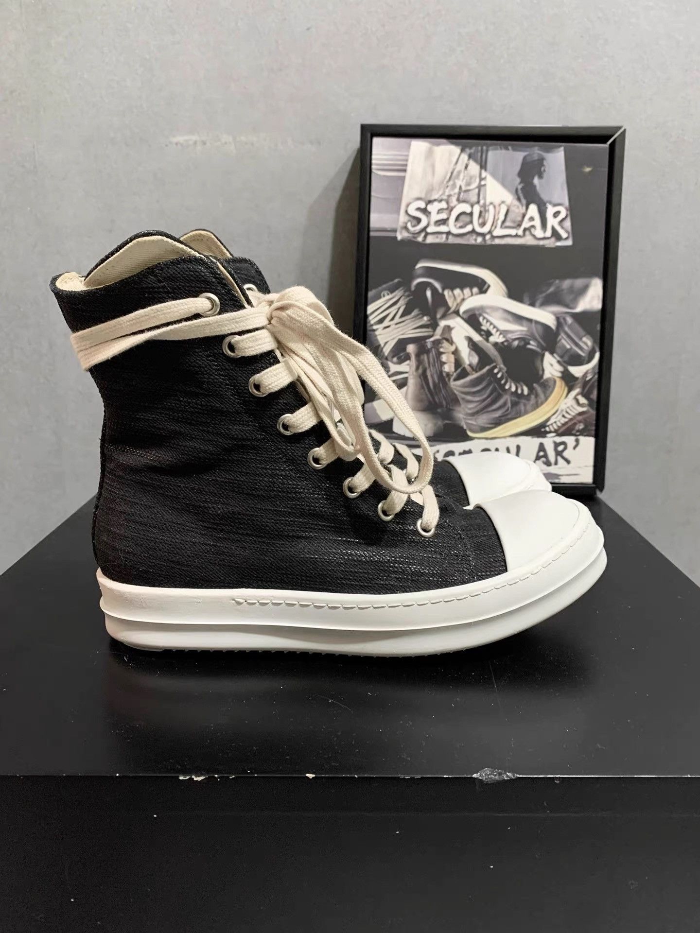 Rick Owens Rick Owens DRKSHDW Black & White Waxed High-Top Sneakers K34 Size US 6.5 / IT 36.5 - 4 Thumbnail