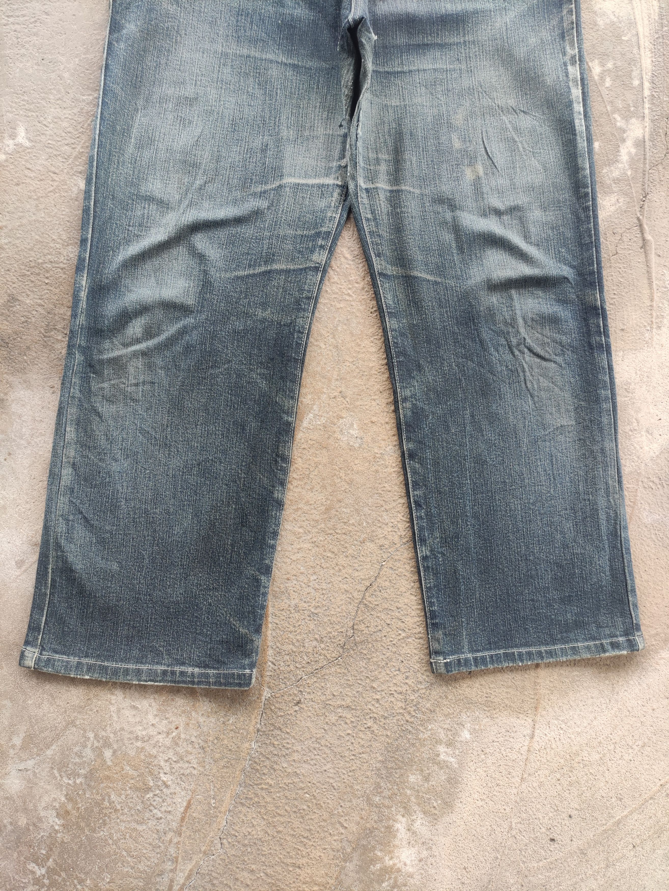 Japanese Brand Vintage Japanese Jean Distressed Faded Denim Size US 33 - 4 Thumbnail