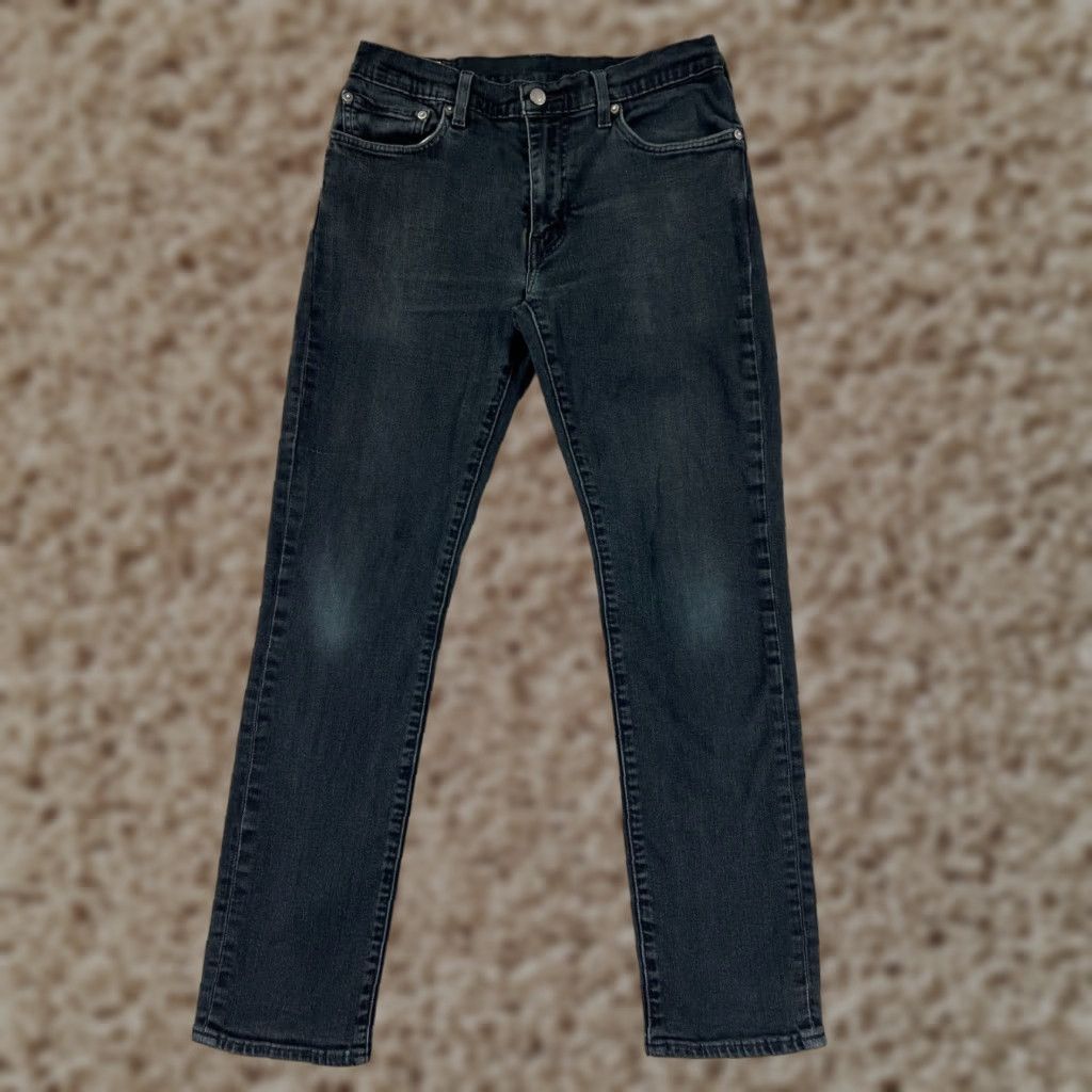 Levi's VINTAGE Levis Jeans 511 Men 30x29 Black Denim Slim Straight 5-Pocket Cotton Blend 30 Side Zip Leather Button Game Size US 33 - 1 Thumbnail