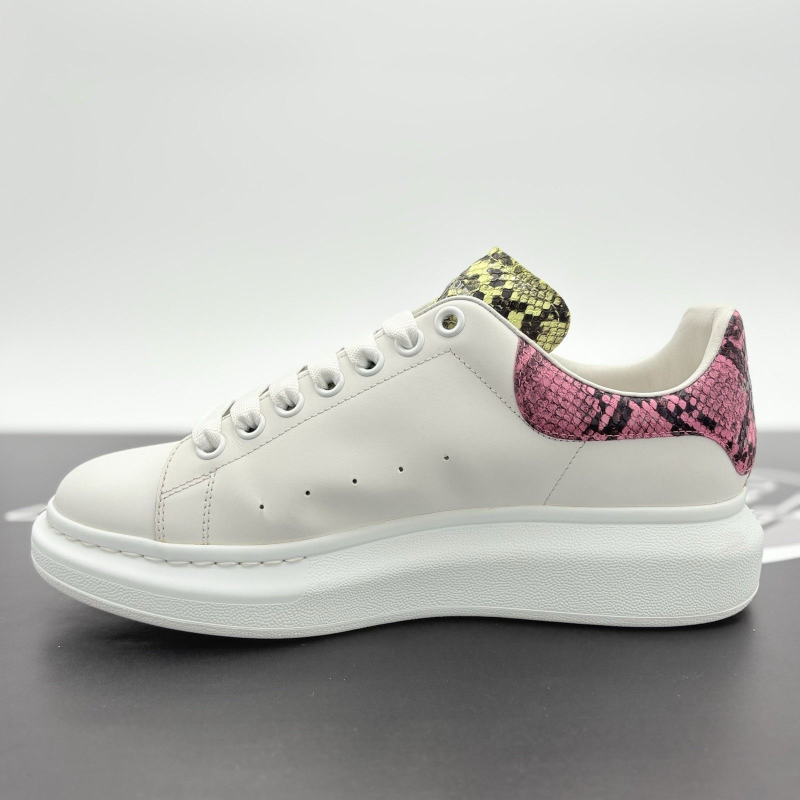 Alexander McQueen Alexander McQueen ' White Multi Snake Print ' | SUPER CLEAN! Size US 8 / EU 41 - 4 Thumbnail