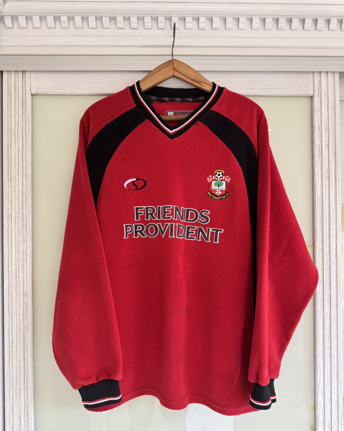 Vintage Vintage Southempton 2002-2003 Soccer Sweatshirt Football Kit Size US XL / EU 56 / 4 - 1 Thumbnail