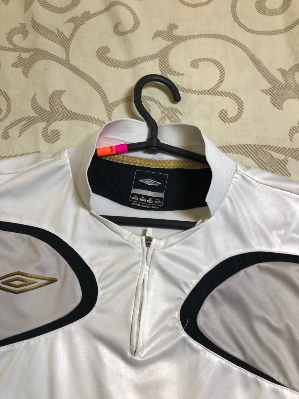Umbro Umbro Football Team Shirt Soccer Jersey Vintage Size US XL / EU 56 / 4 - 10 Thumbnail