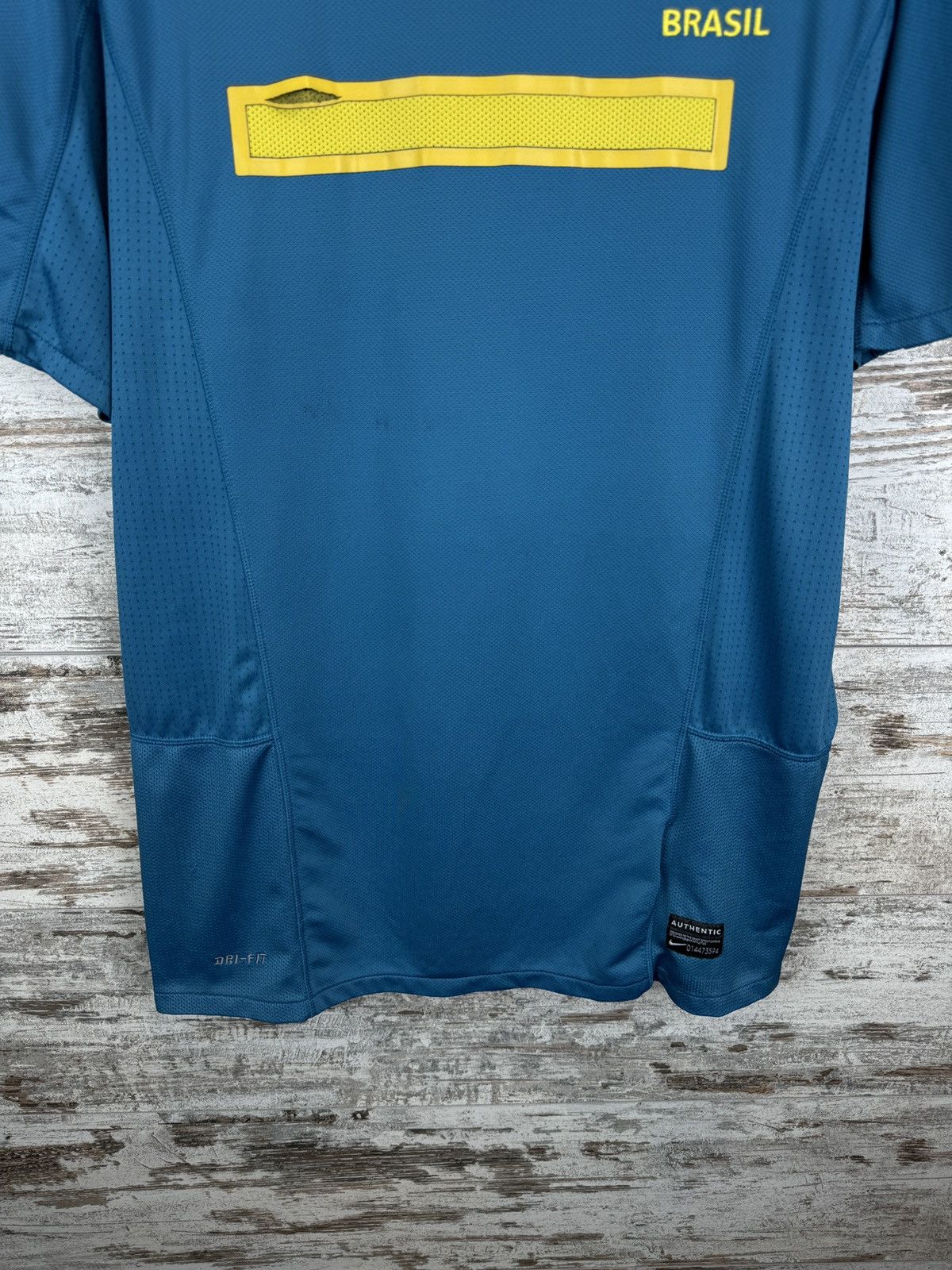 Nike Mens Vintage Nike Brasil CBF T-shirt soccer jersey Size US L / EU 52-54 / 3 - 4 Thumbnail