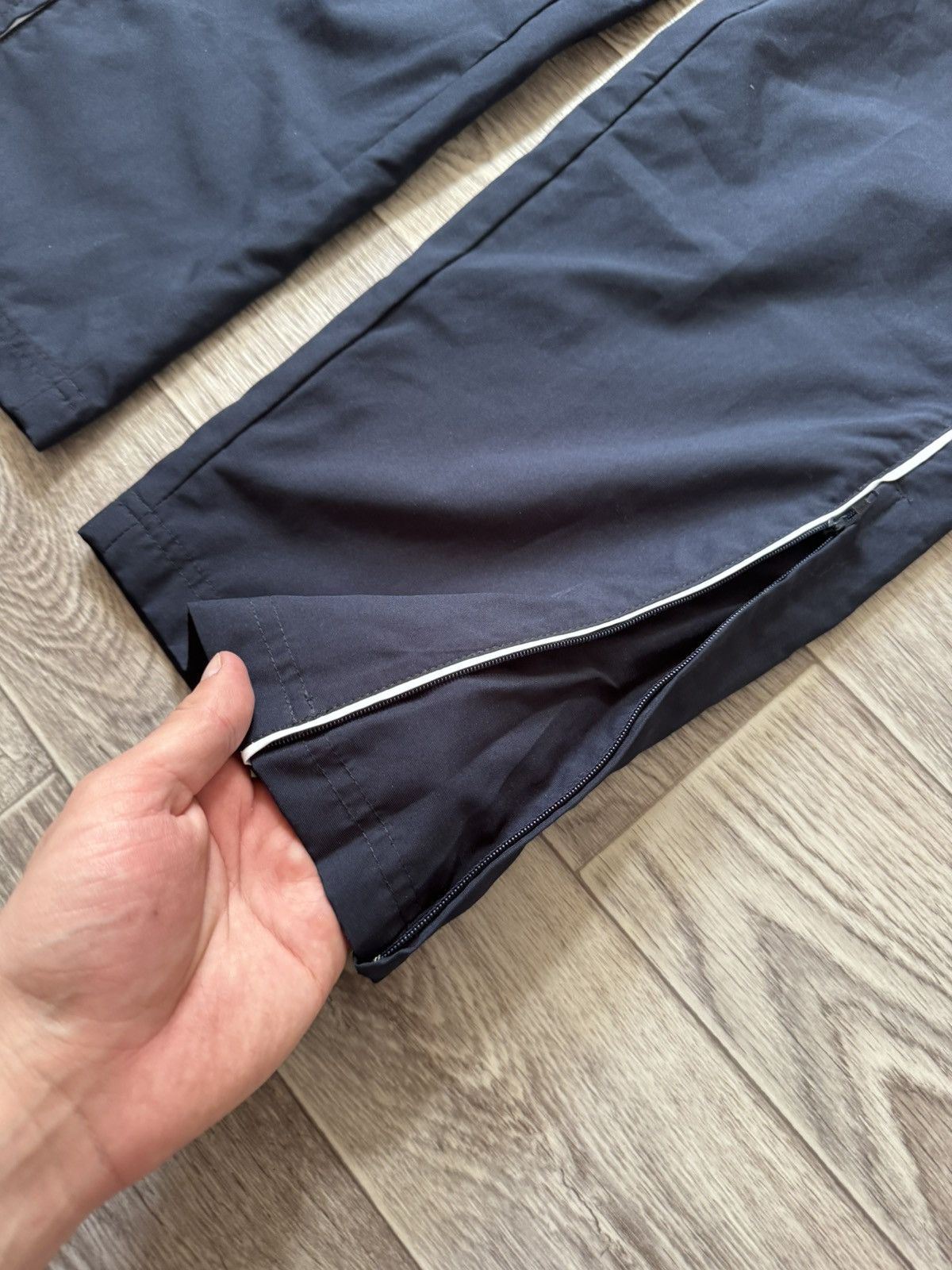 Nike Vintage Nike Track Pants Swoosh Nylon Y2K Drill Size US 31 - 4 Thumbnail