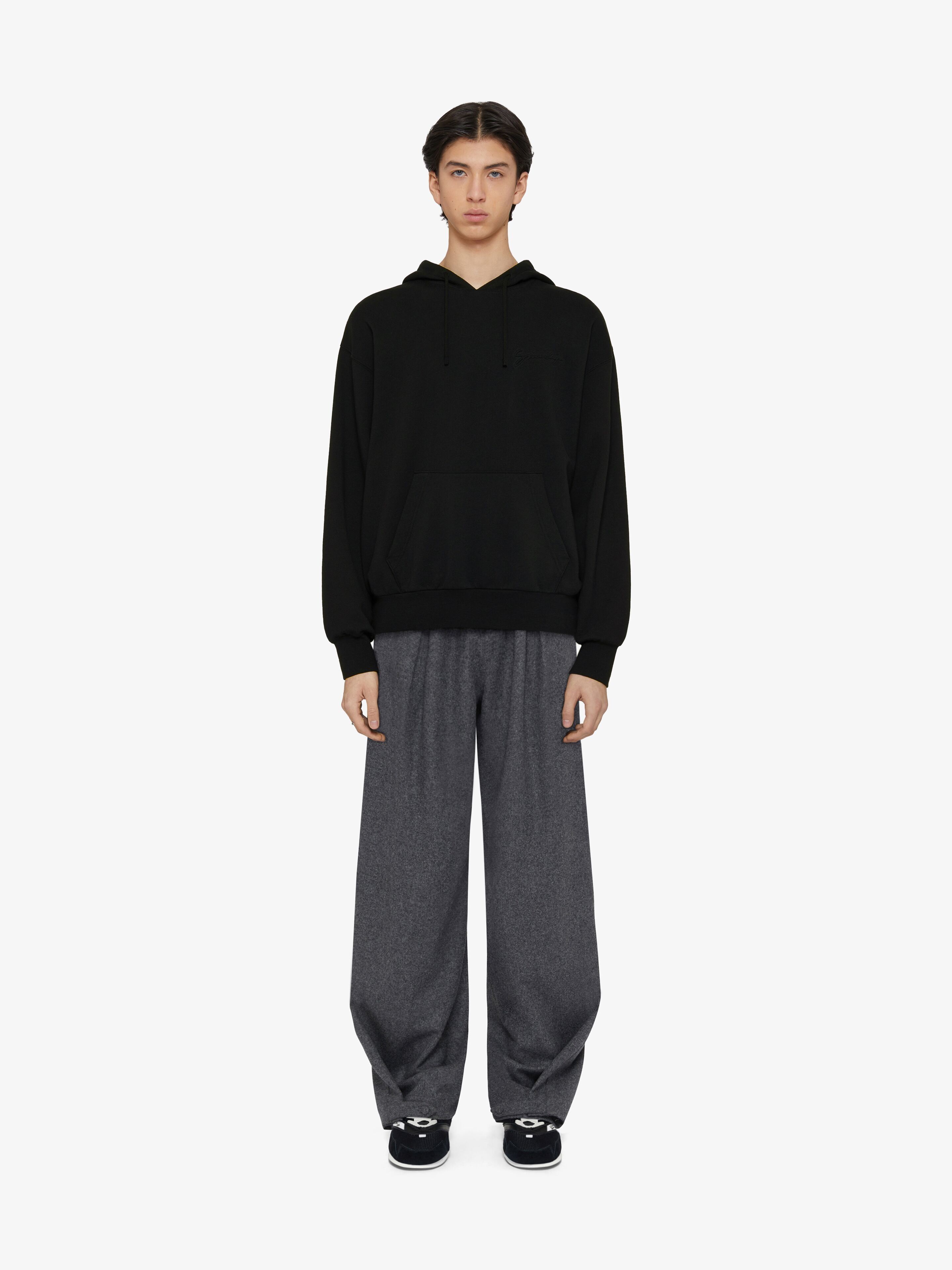 Givenchy oc11z0725 Sweatshirt Hoodie in Black Size US XL / EU 56 / 4 - 2 Thumbnail