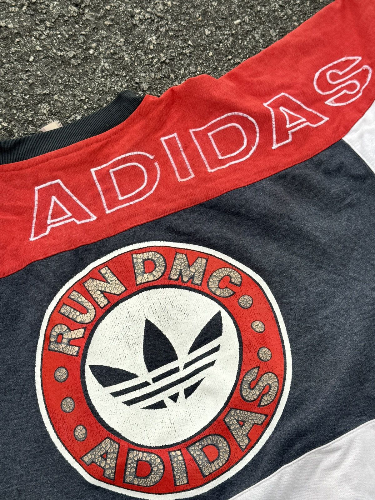 Adidas × RUN DMC Adidas Run Dmc Distressed Crewneck Vintage Size US L / EU 52-54 / 3 - 18 Thumbnail