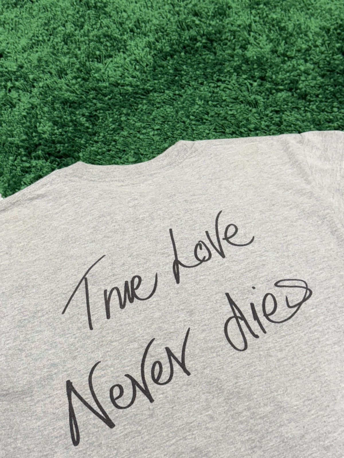 Supreme RARE Supreme Souxsie and The Banshees Grey Tee Medium FW14 Size US M / EU 48-50 / 2 - 6 Thumbnail