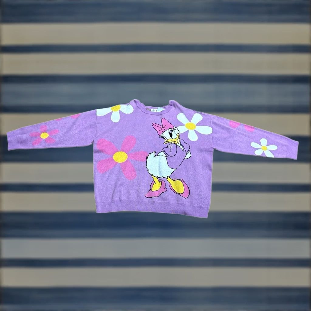 Disney DISNEYLAND Daisy Duck Knit Sweater Women's 1XL BNWT Purple Pullover Cardigan? Size XL / US 12-14 / IT 48-50 - 1 Thumbnail