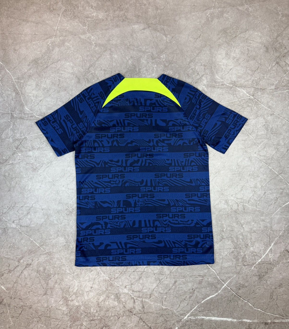 Nike Nike Tottenham 22/2023 Jersey Size L Size US L / EU 52-54 / 3 - 6 Thumbnail