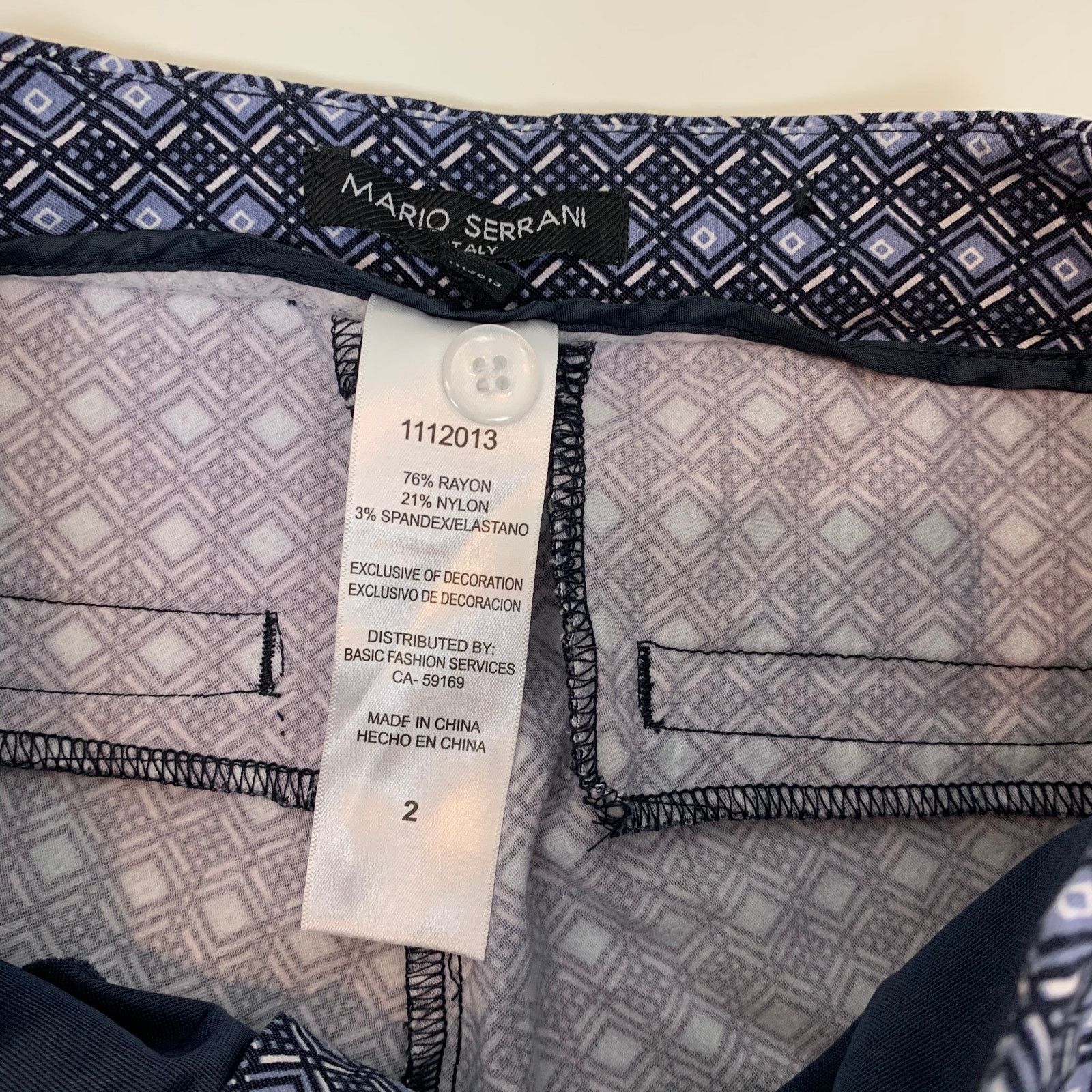 Other Mario Serrani Blue Geometric Geo Bermuda Golf Shorts 2 XS Size 28" / US 6 / IT 42 - 5 Thumbnail