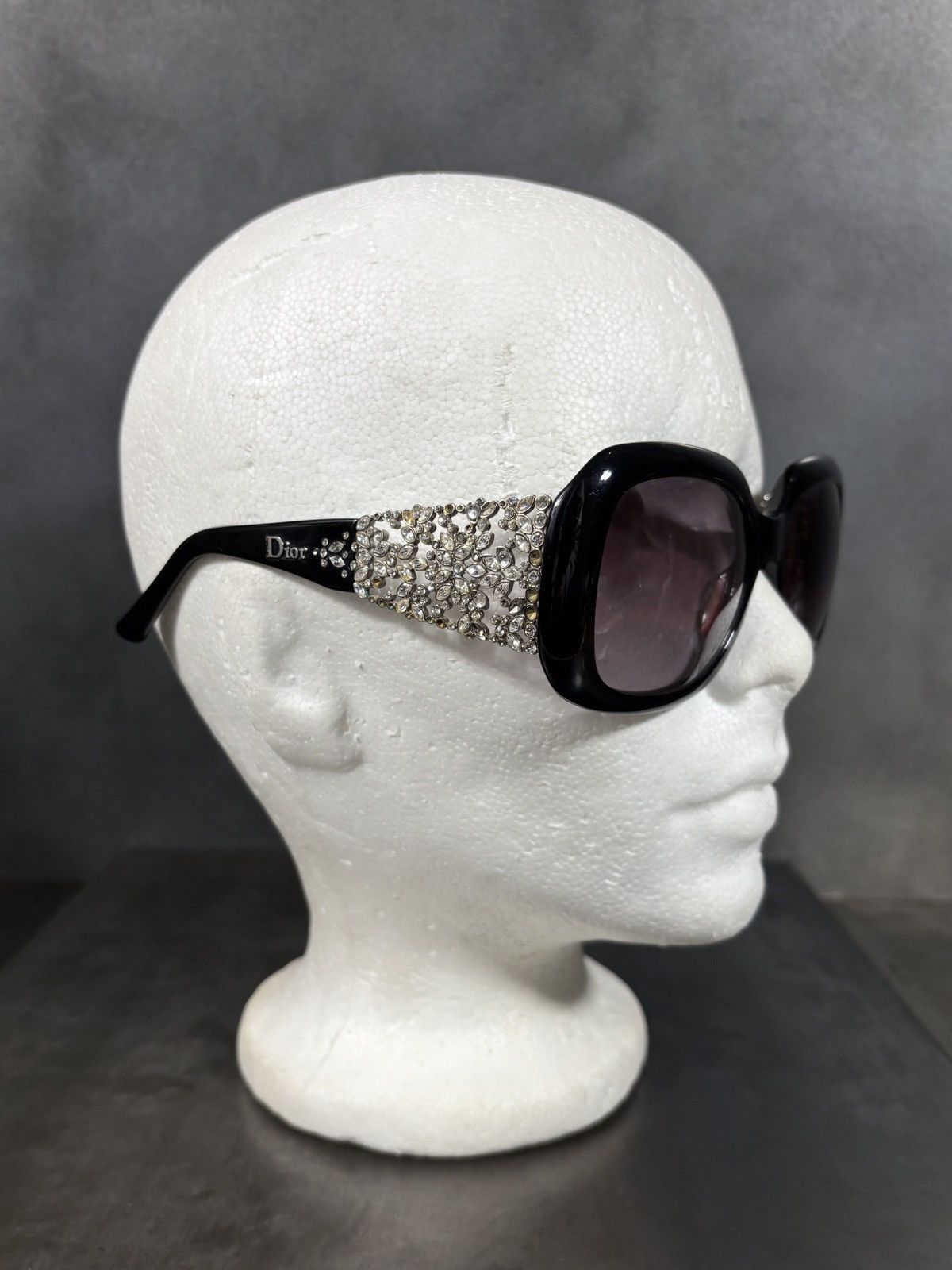 Dior 2011 Dior Delicacy Sunglasses Limited Edition Rhinestone Size ONE SIZE - 5 Thumbnail