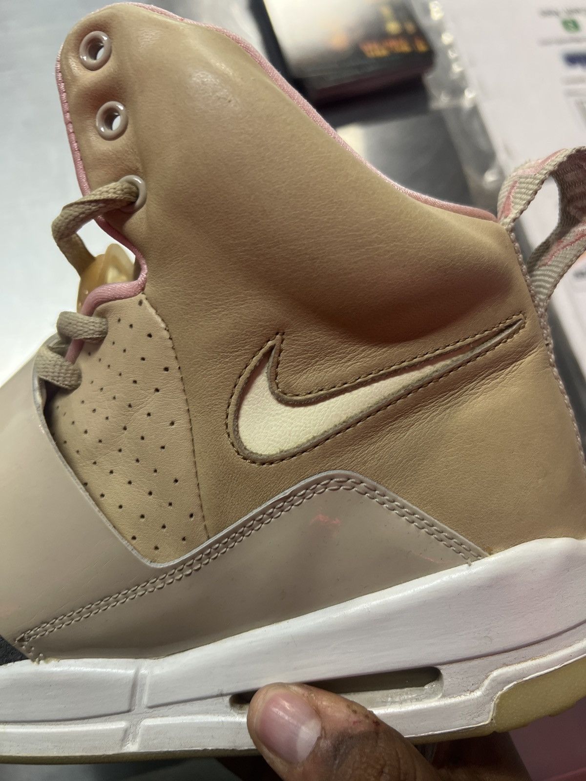 Yeezy Nike air yeezy 1 net tan Size US 10.5 / EU 43-44 - 13 Thumbnail