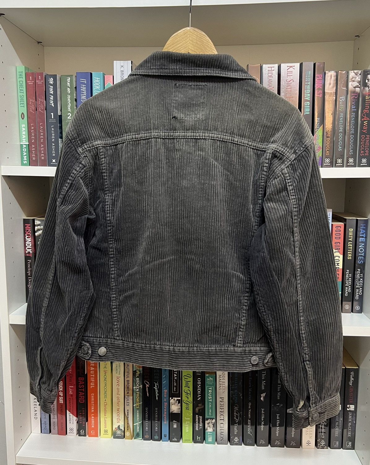 Band Tees Elvis Presley Corduroy Trucker Jacket Size US L / EU 52-54 / 3 - 4 Thumbnail