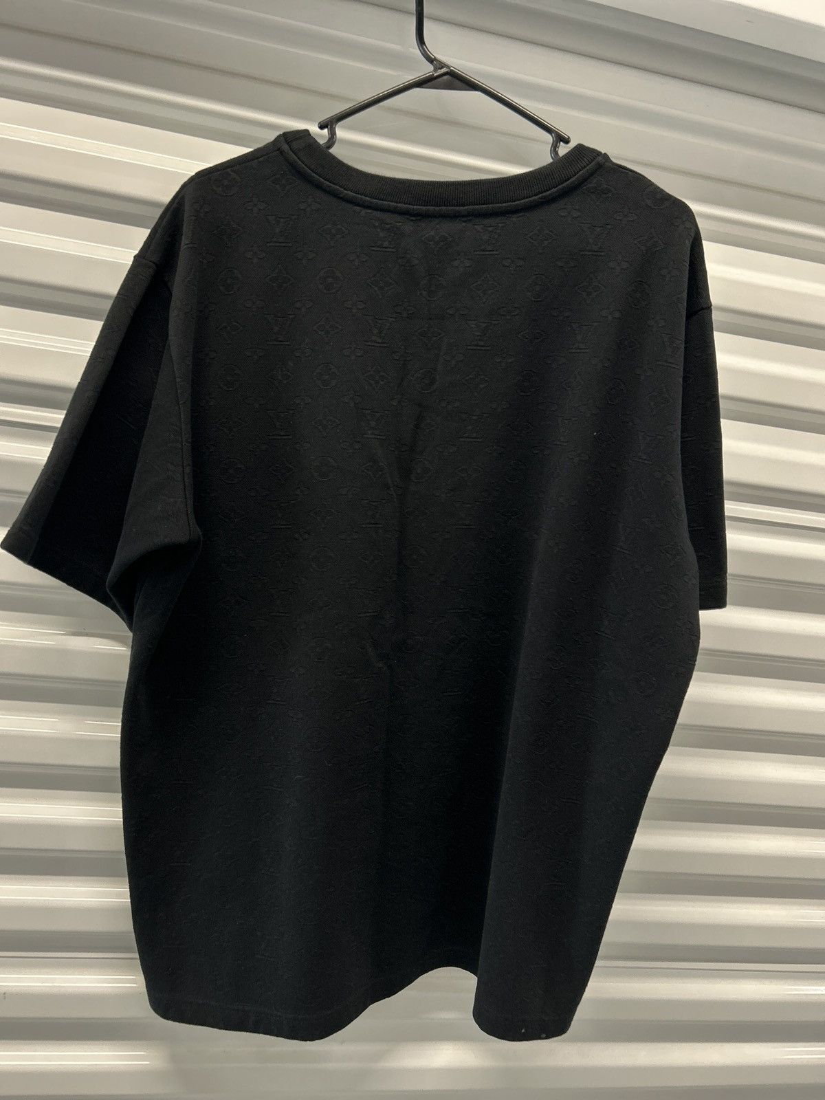 Louis Vuitton Louis Vuitton Black Tee Size US XL / EU 56 / 4 - 6 Thumbnail